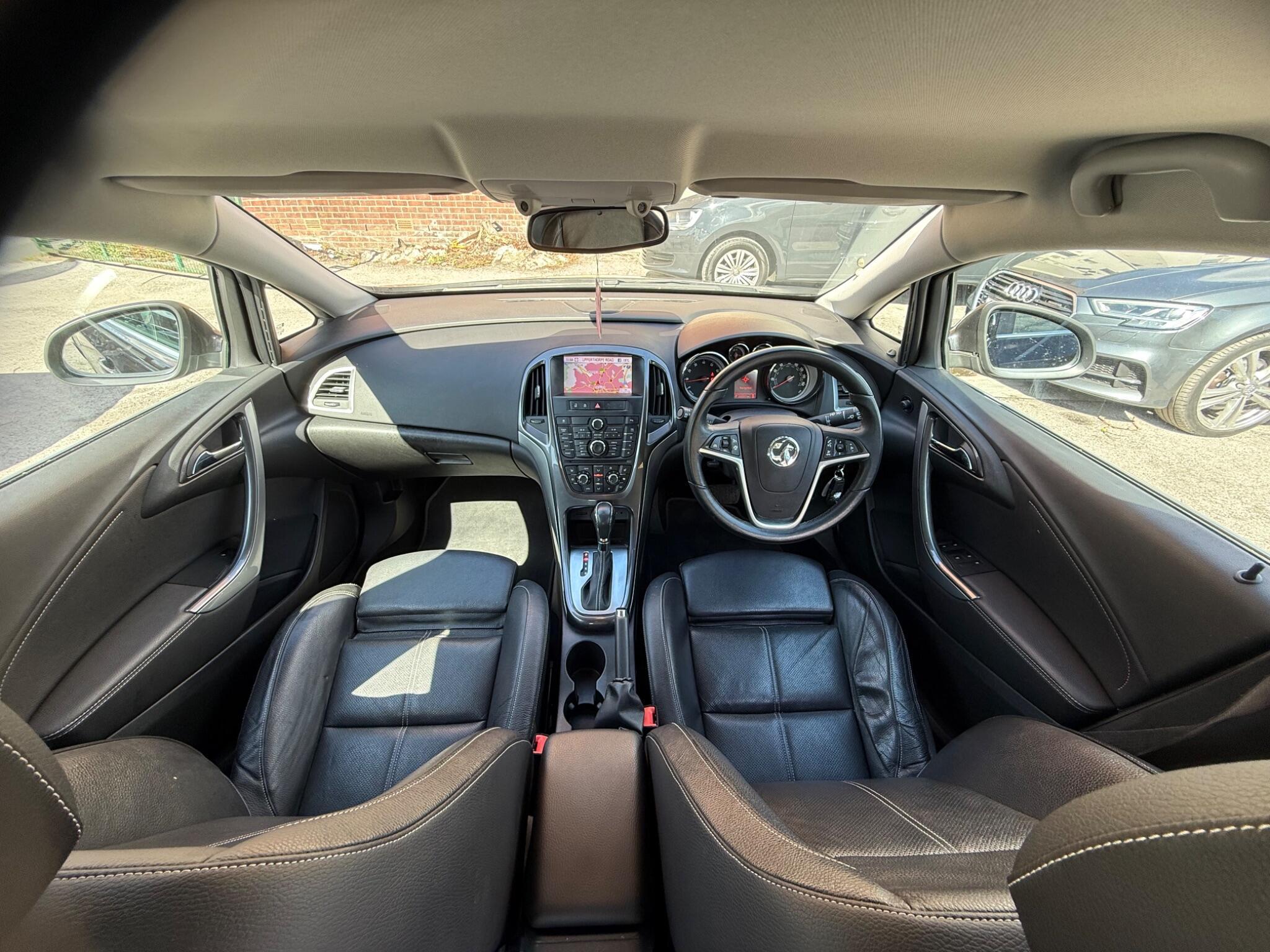 Vauxhall Astra - Image 17