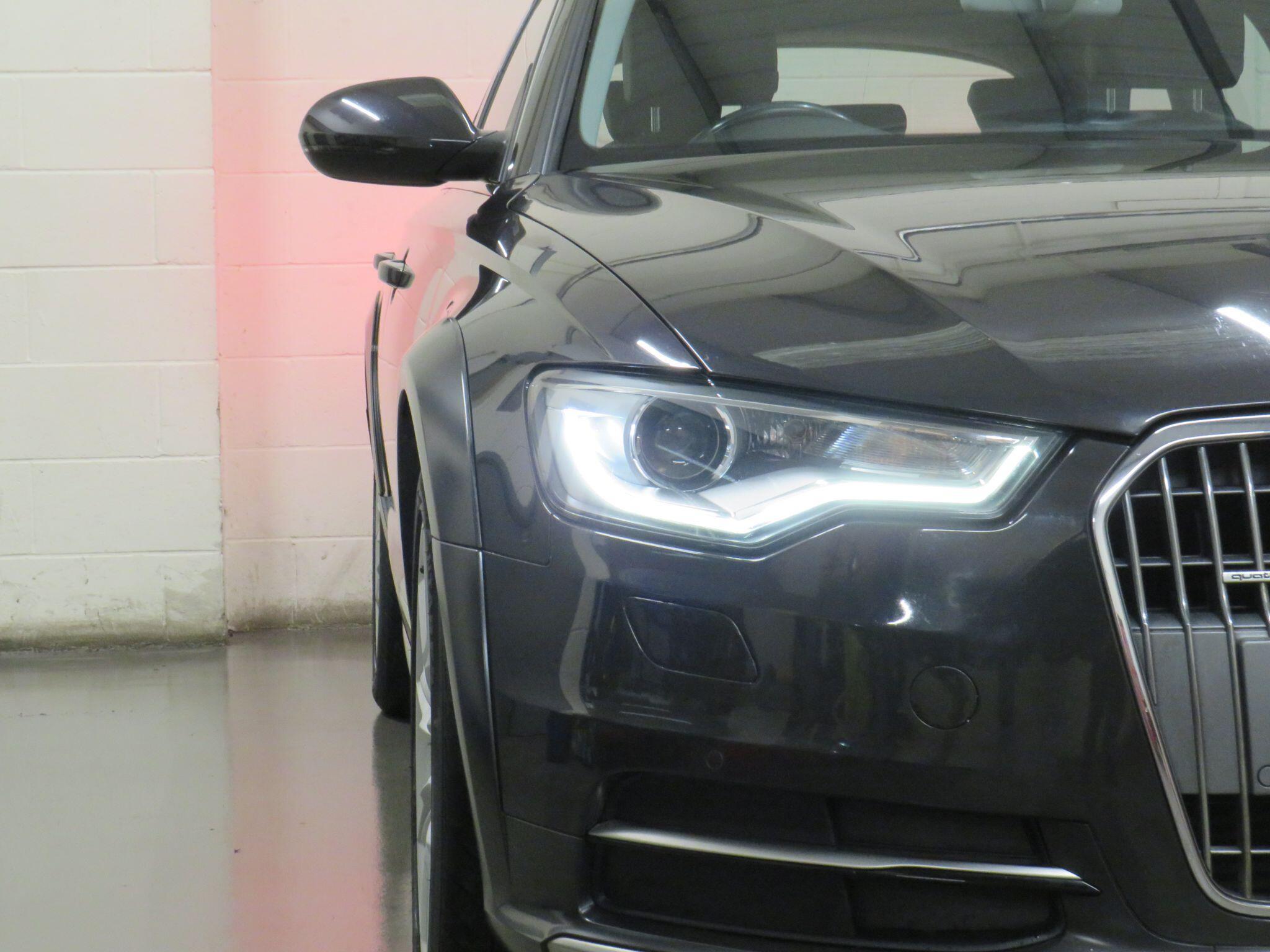 Audi A6 Allroad - Image 11