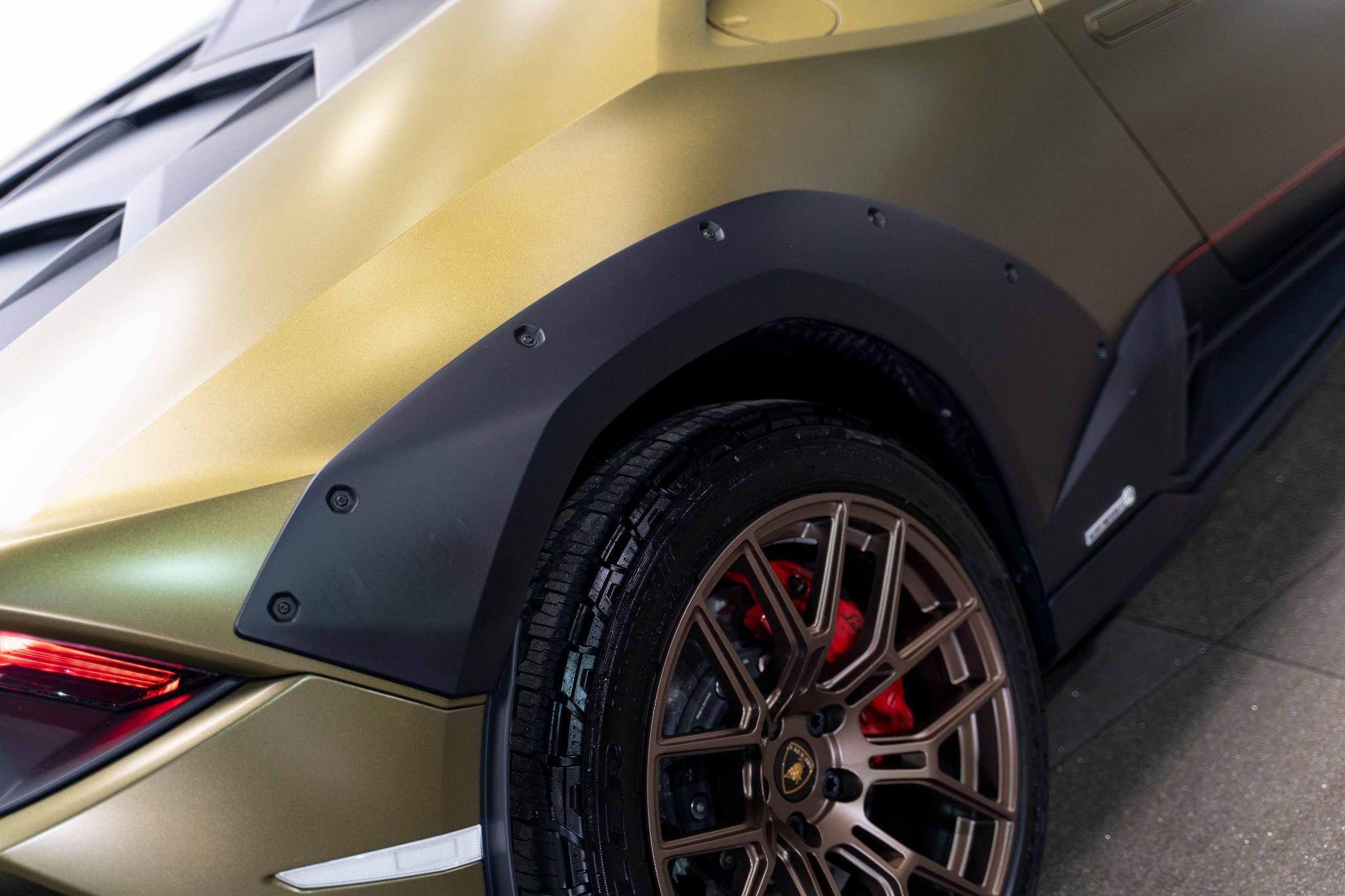 Lamborghini Huracan - Image 14