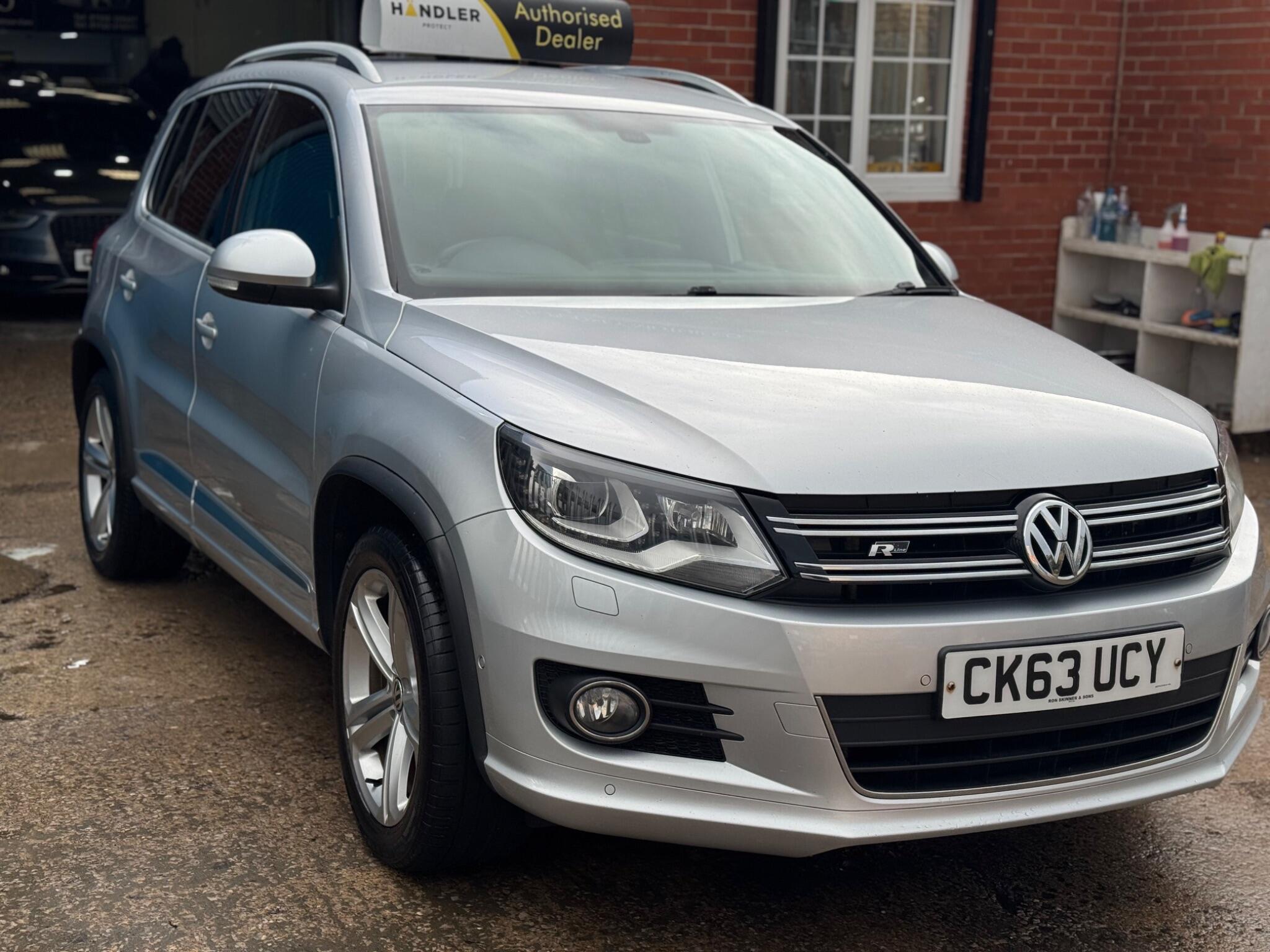 Volkswagen Tiguan - Image 14