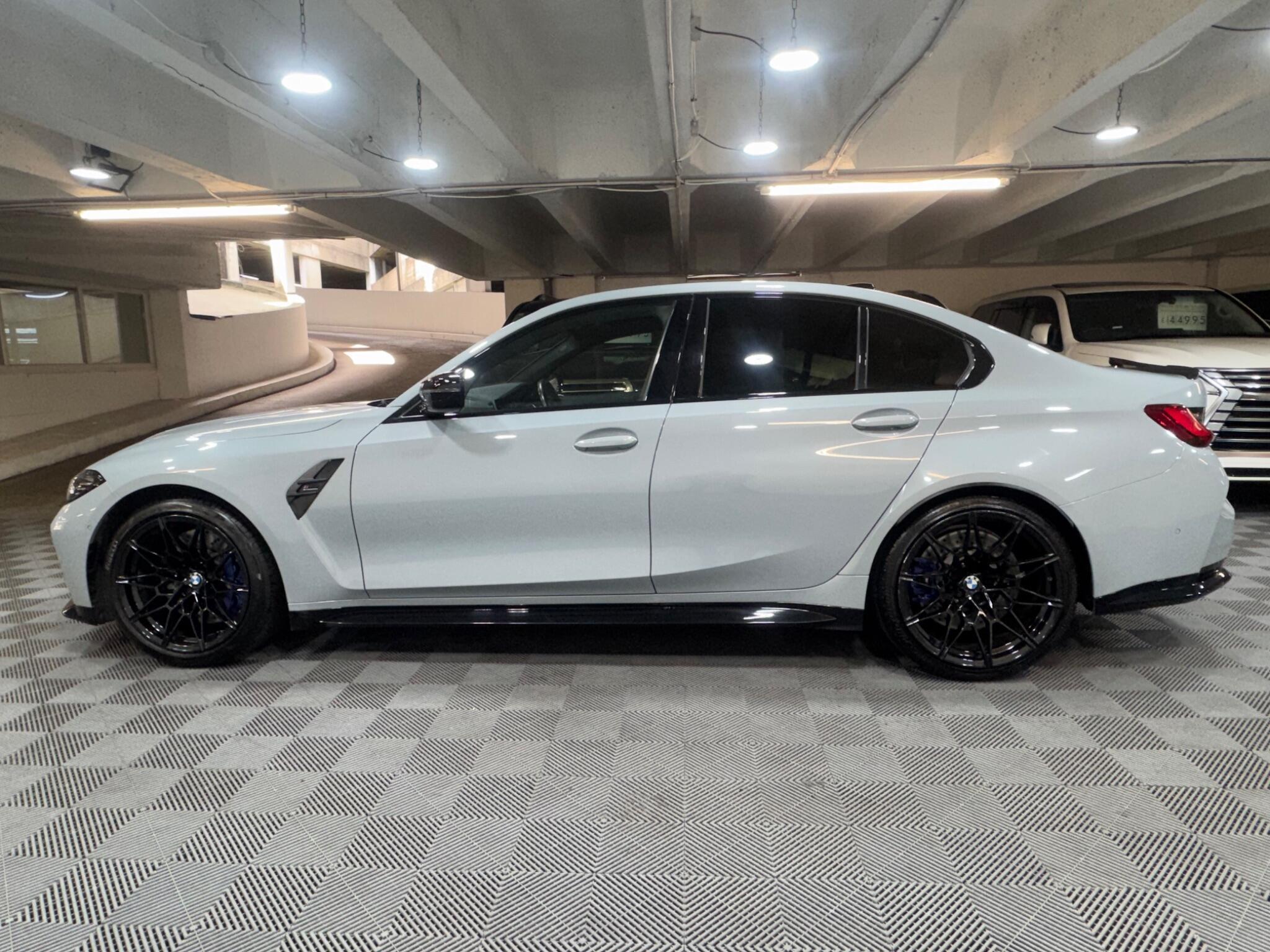 BMW M3 - Image 2
