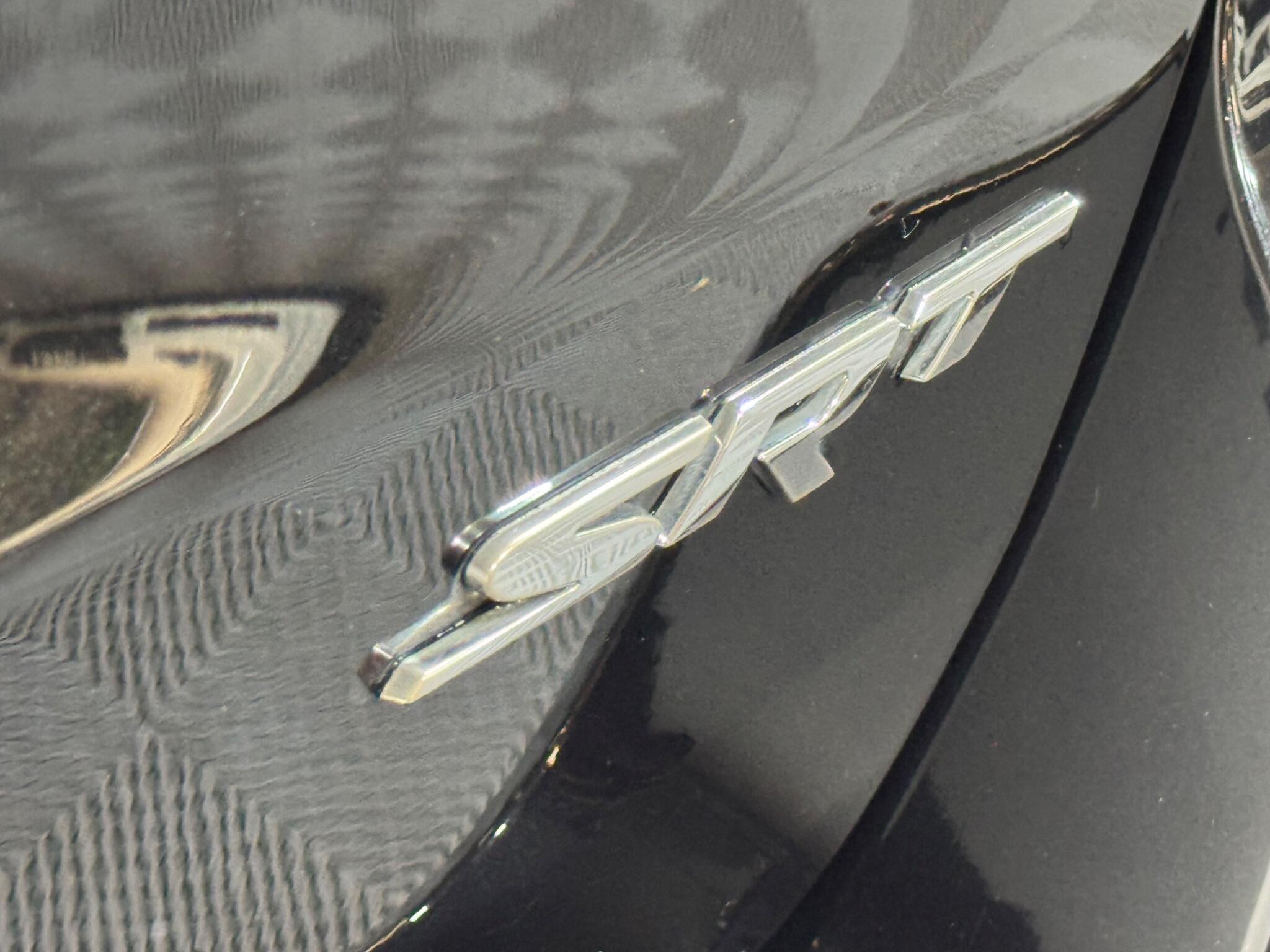 Jeep Grand Cherokee - Image 18