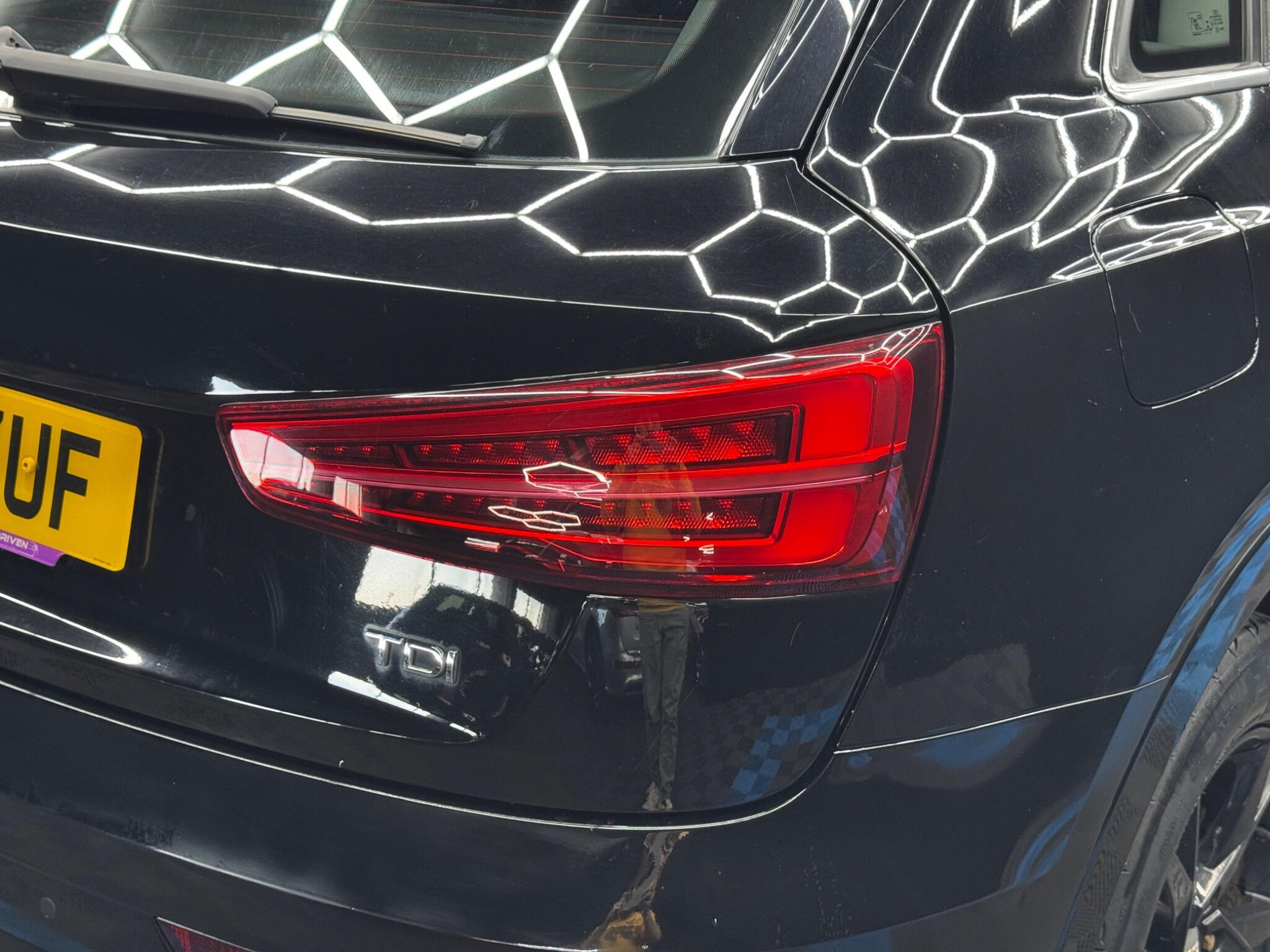 Audi Q3 - Image 42