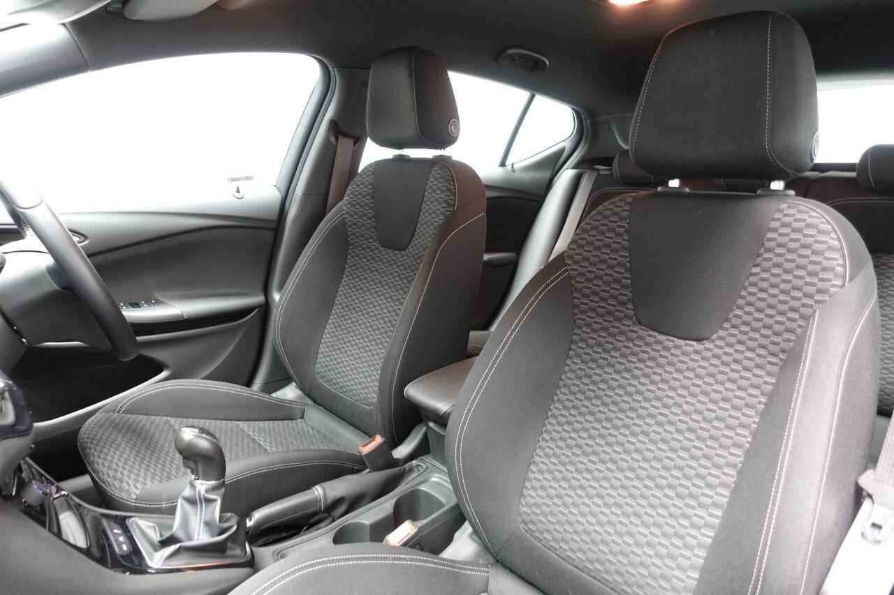 Vauxhall Astra - Image 17