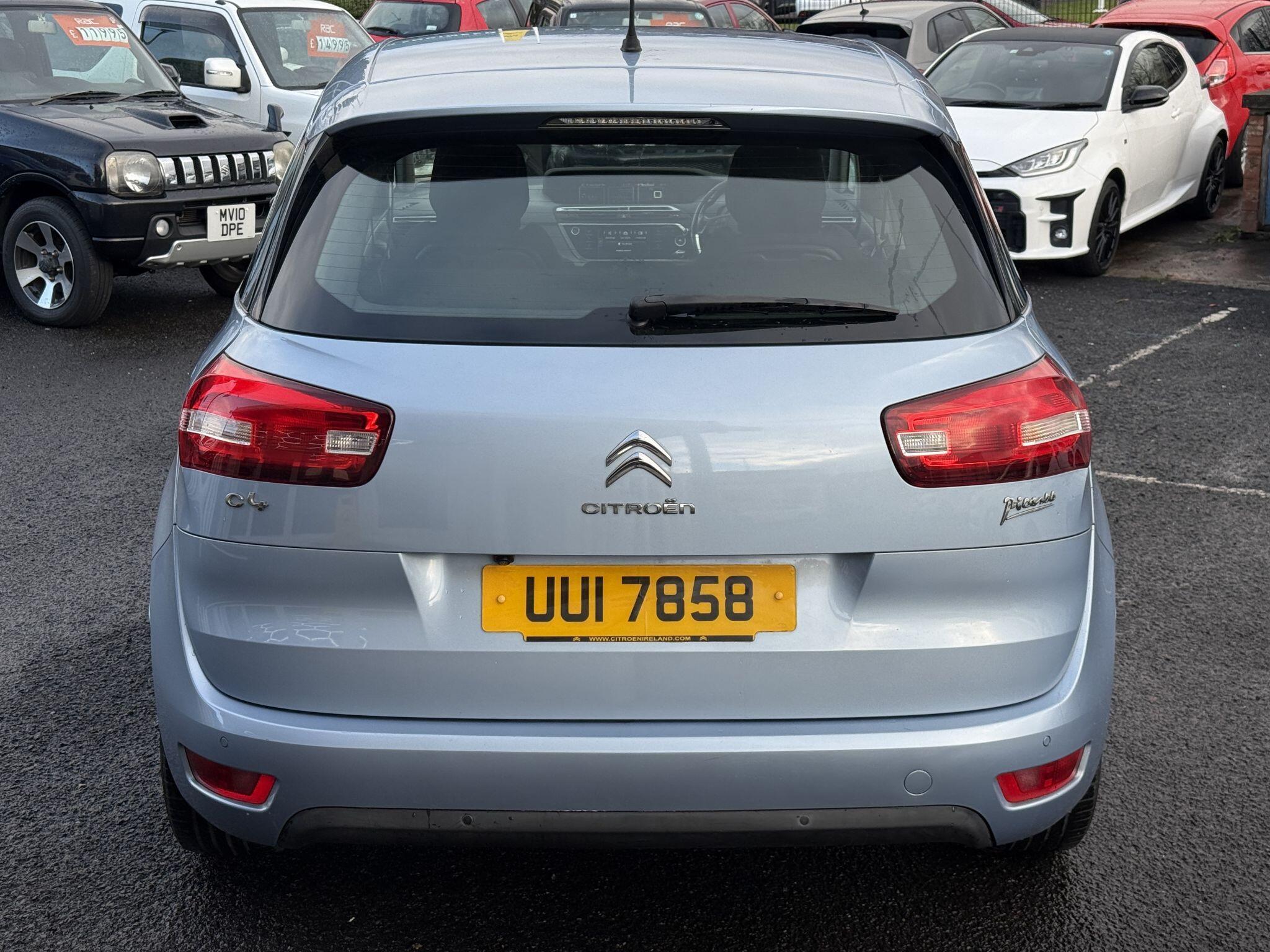 Citroen C4 Picasso - Image 19