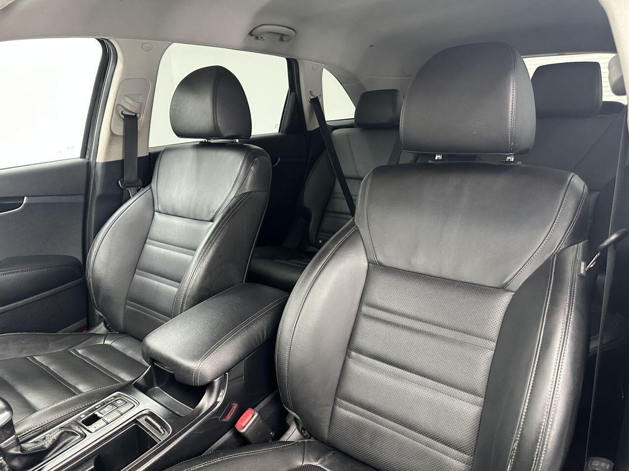 Kia Sorento - Image 15