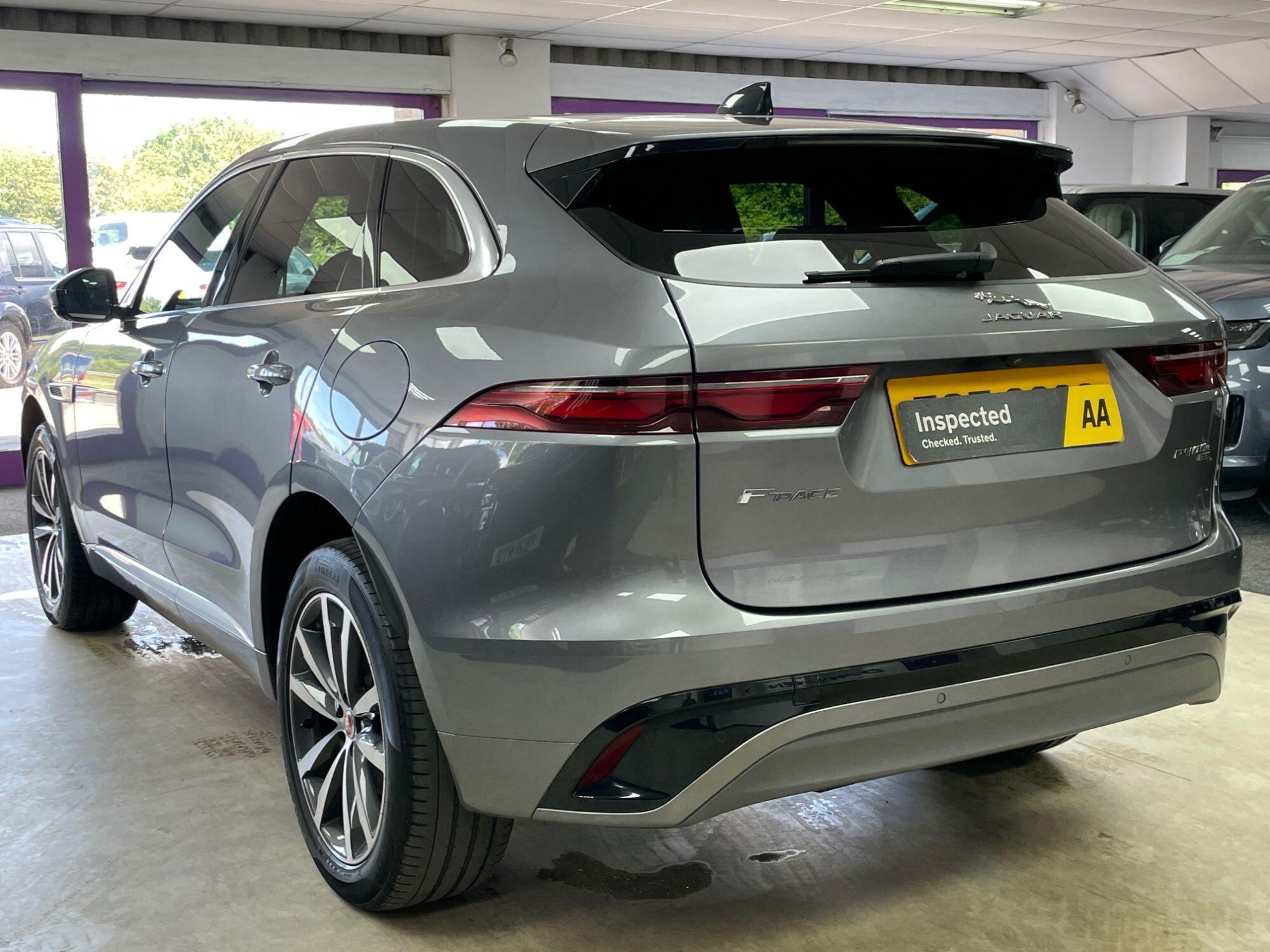 Jaguar F-Pace - Image 9