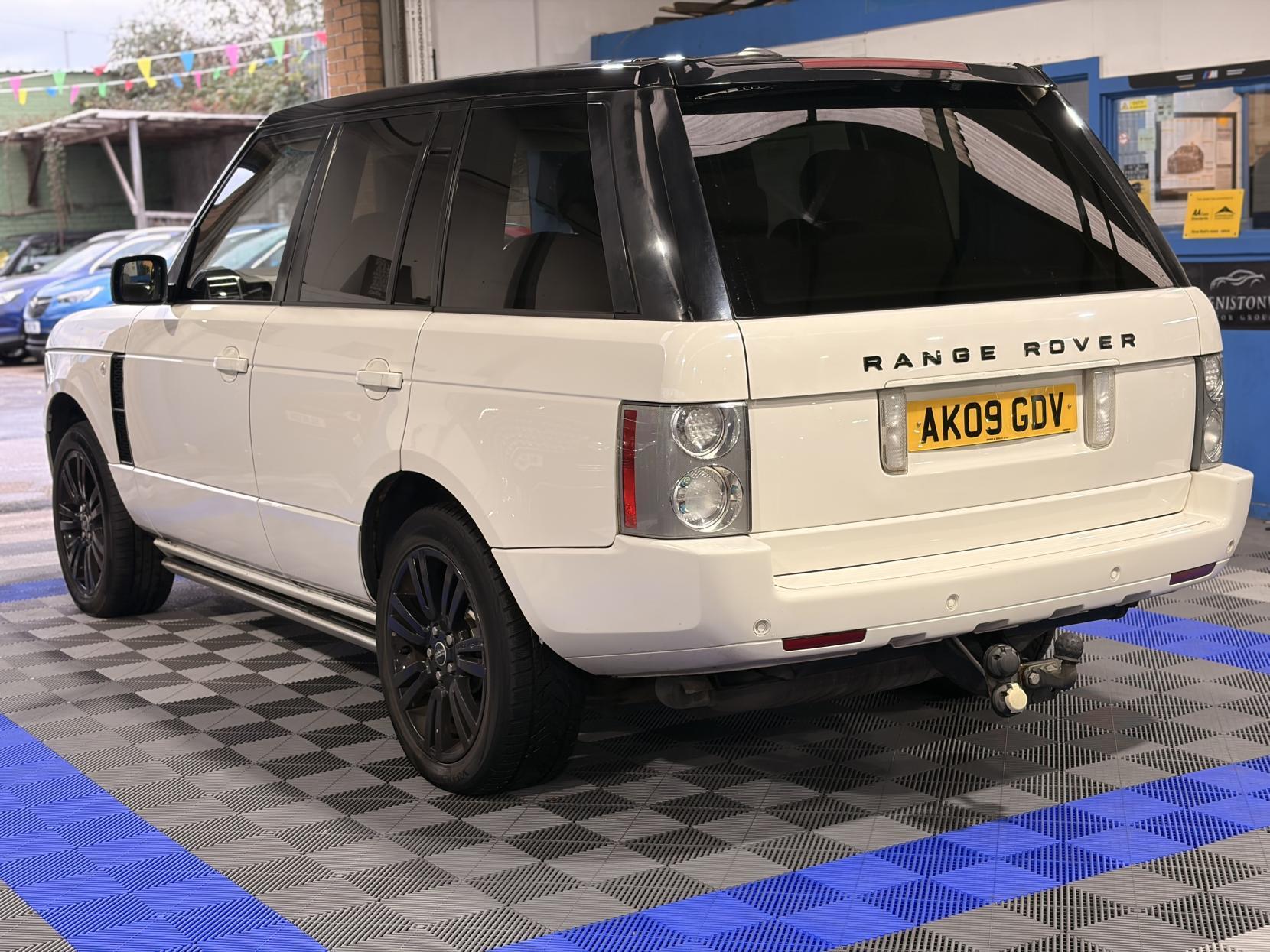 Land Rover Range Rover - Image 5