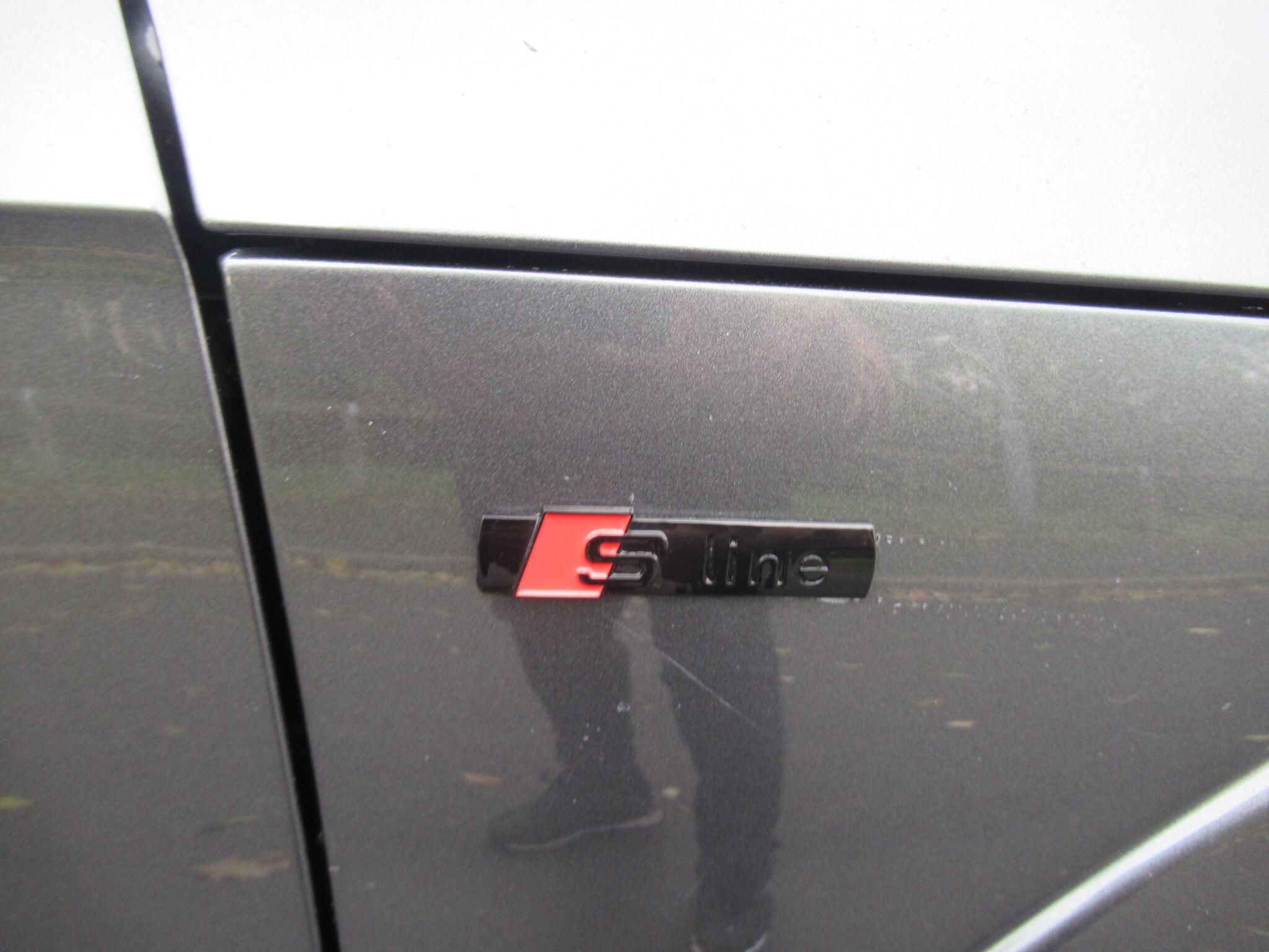 Audi TT - Image 11