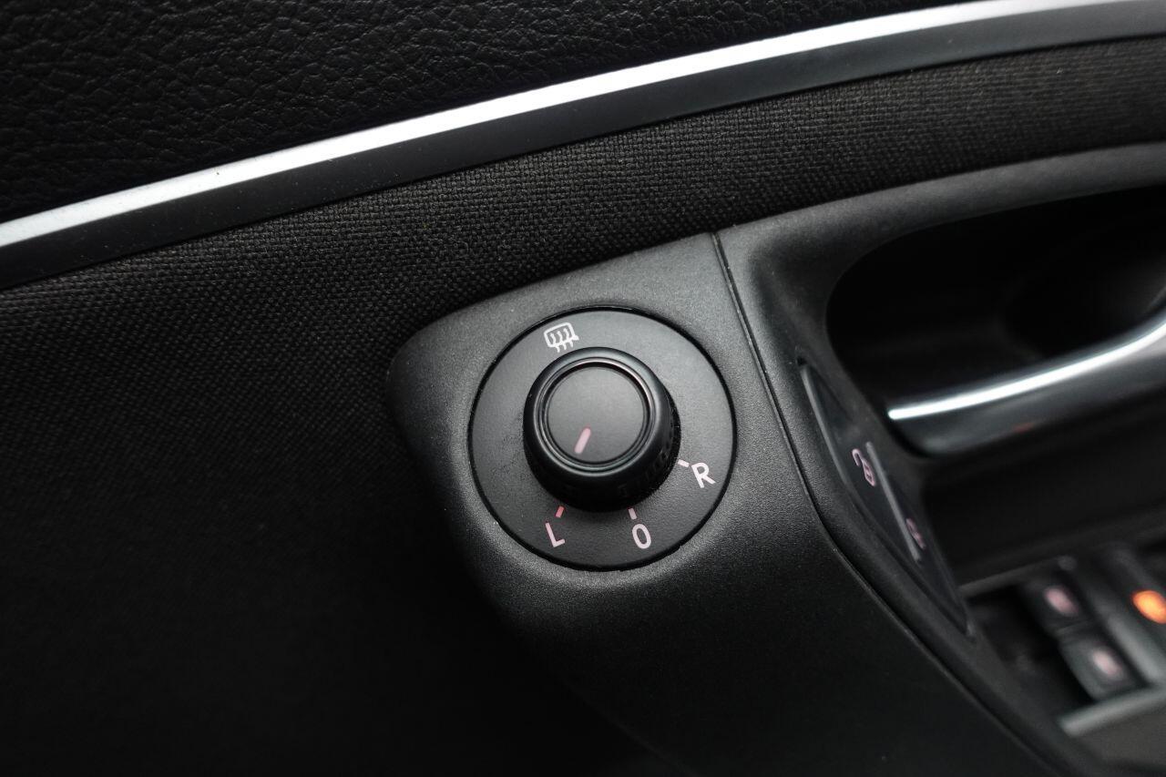 Volkswagen Polo - Image 41