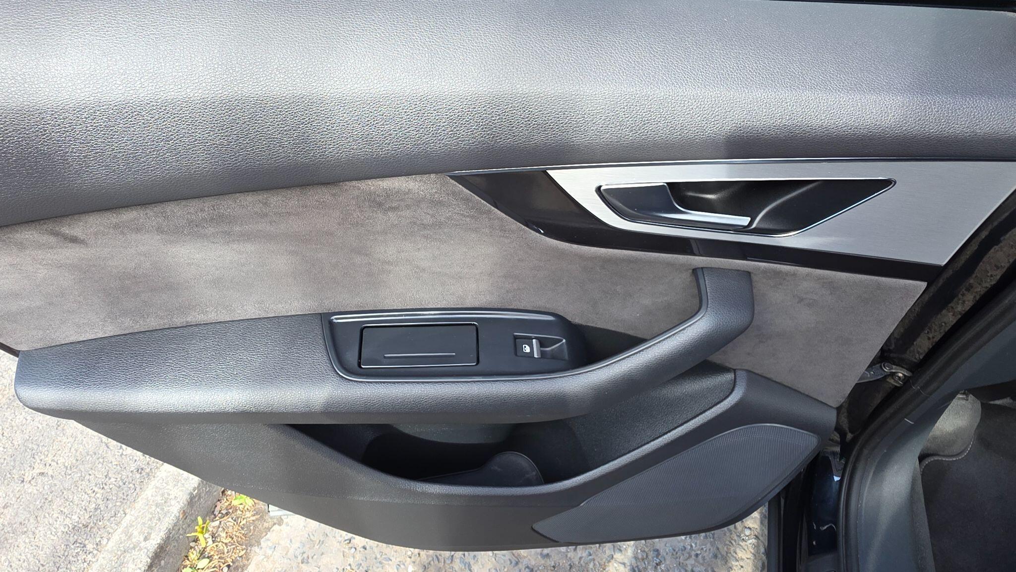 Audi Q7 - Image 39