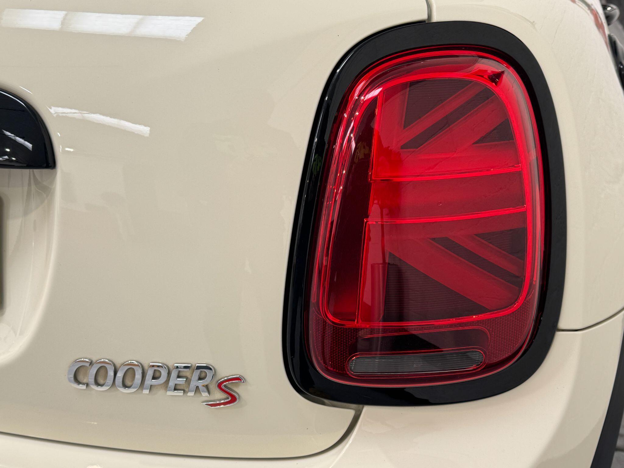 MINI Hatch - Image 39