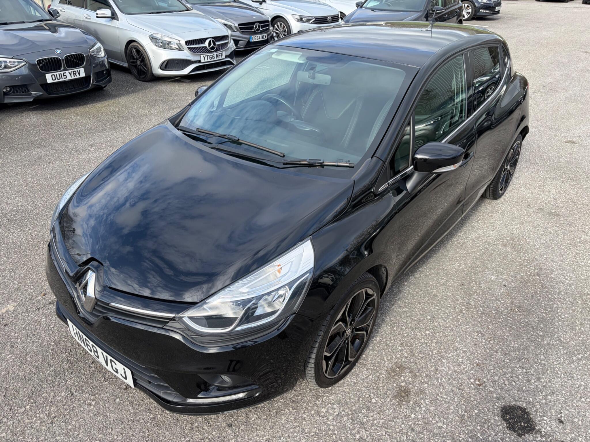 Renault Clio - Image 3
