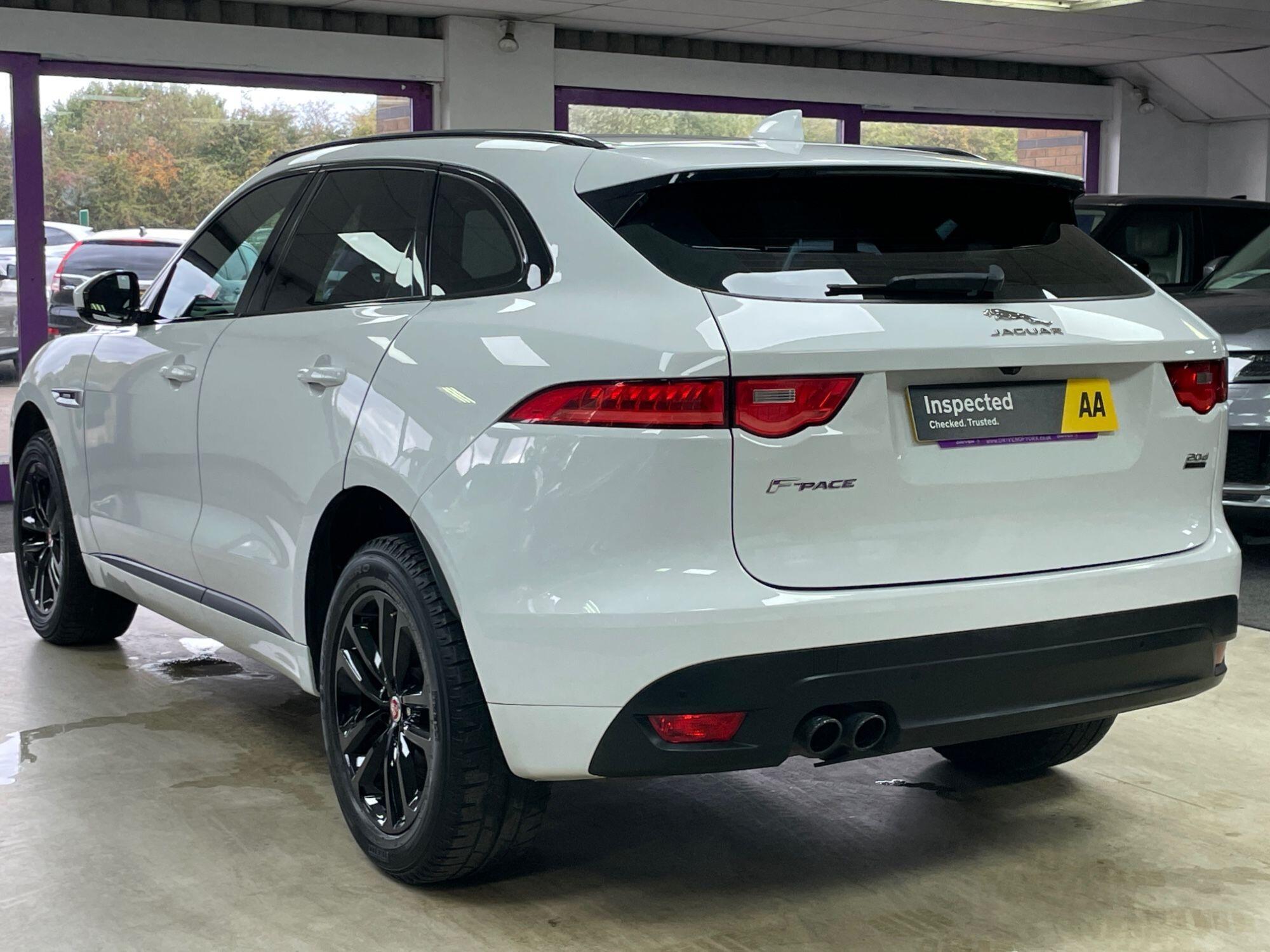 Jaguar F-Pace - Image 8