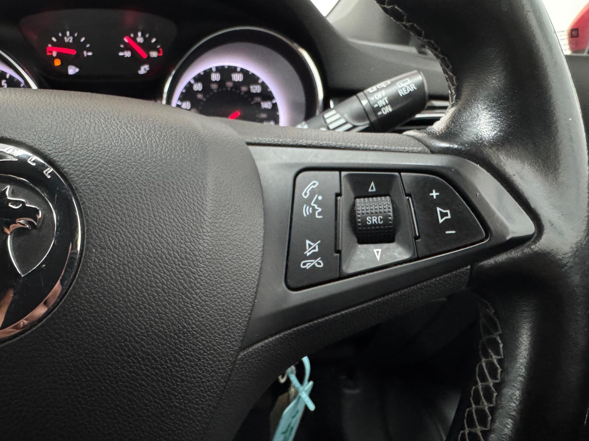 Vauxhall Astra - Image 16