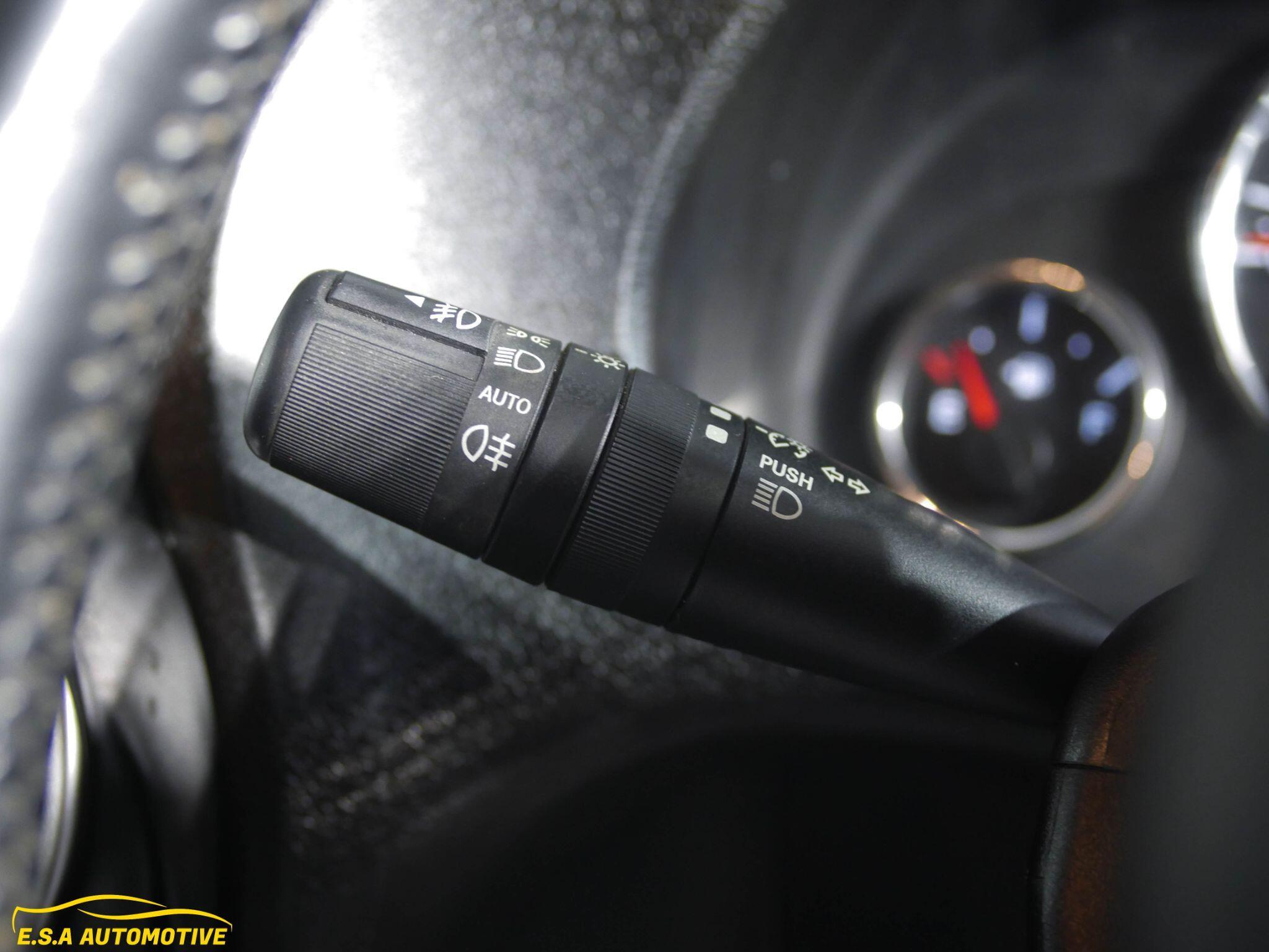 Jeep Wrangler - Image 19