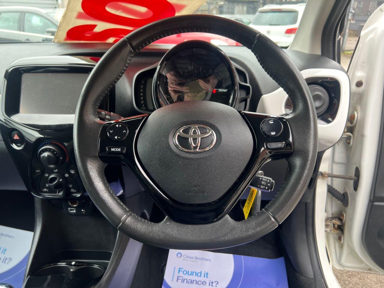 Toyota Aygo - Image 25