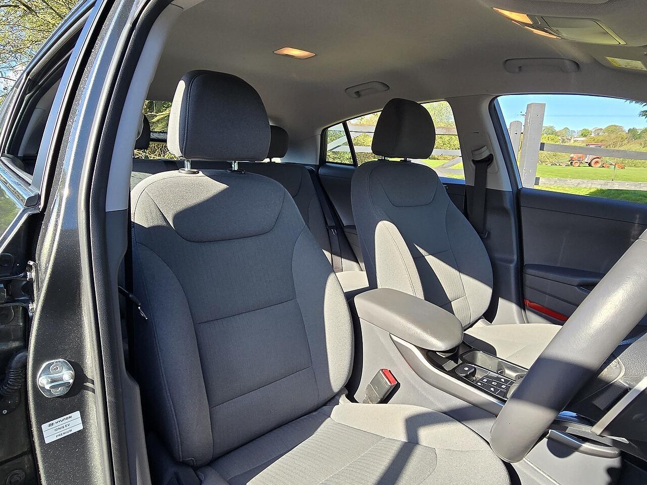 Hyundai Ioniq - Image 4