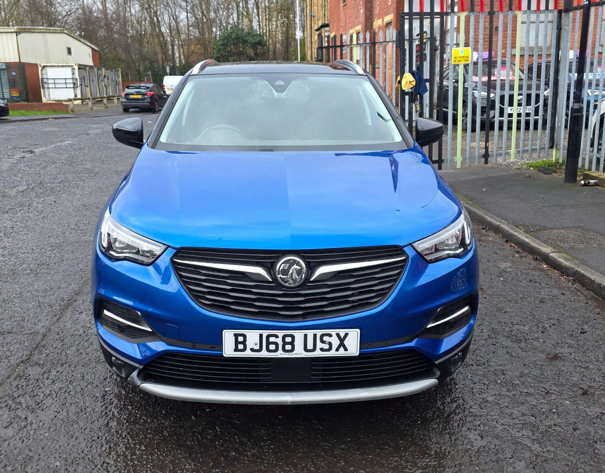 Vauxhall Grandland X - Image 2
