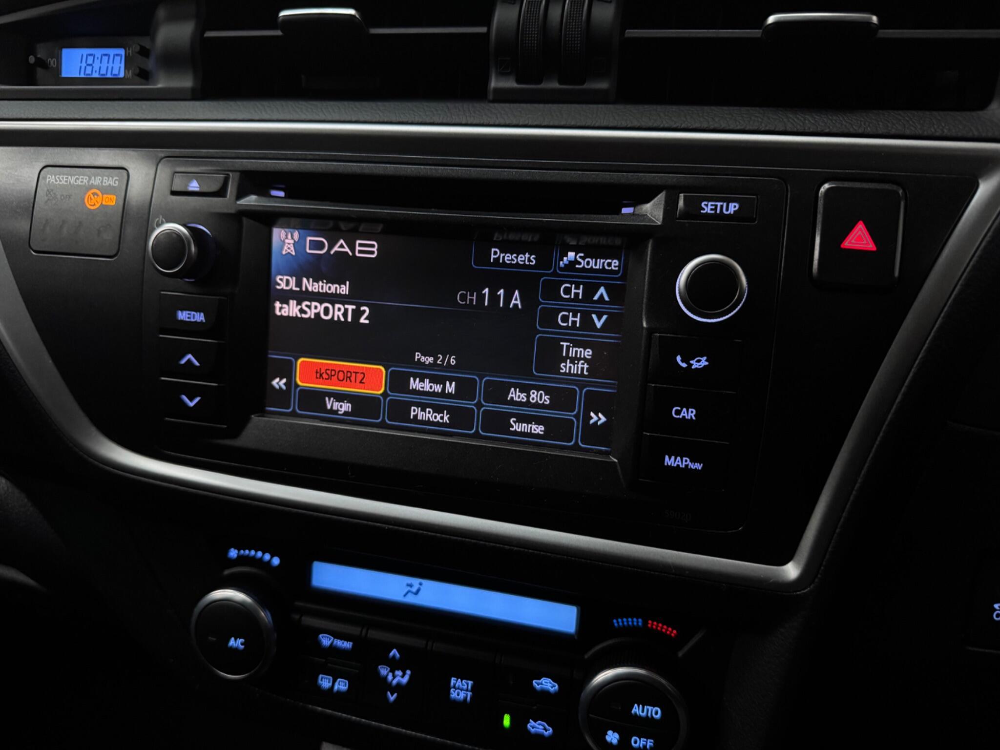 Toyota Auris - Image 14
