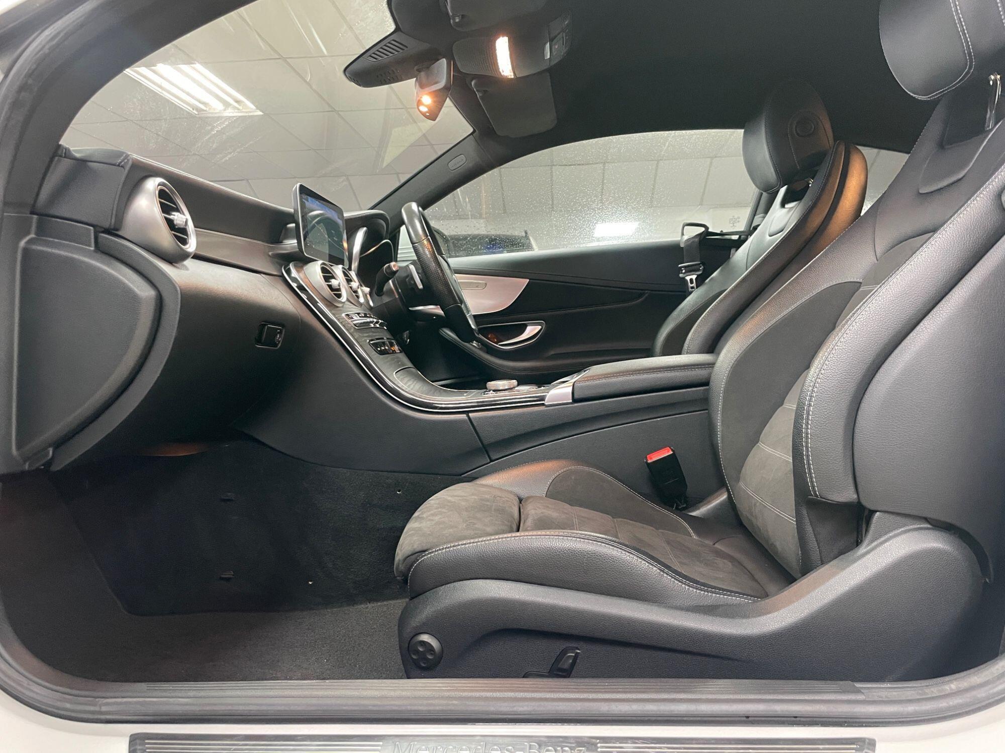Mercedes C-Class - Image 25