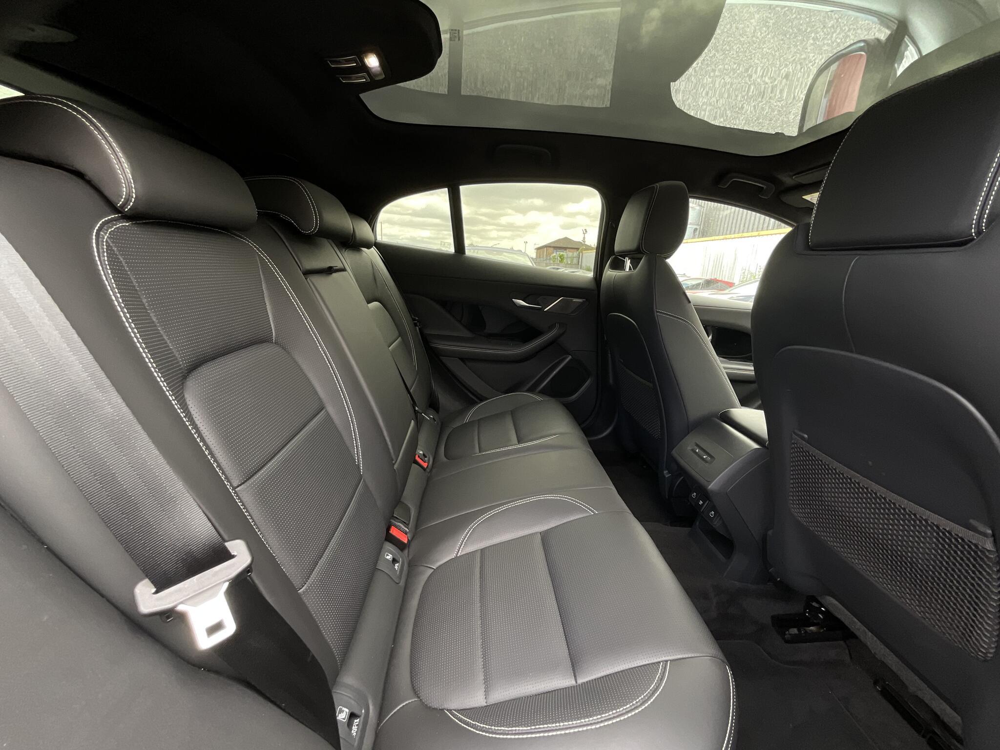 Jaguar I-Pace - Image 12