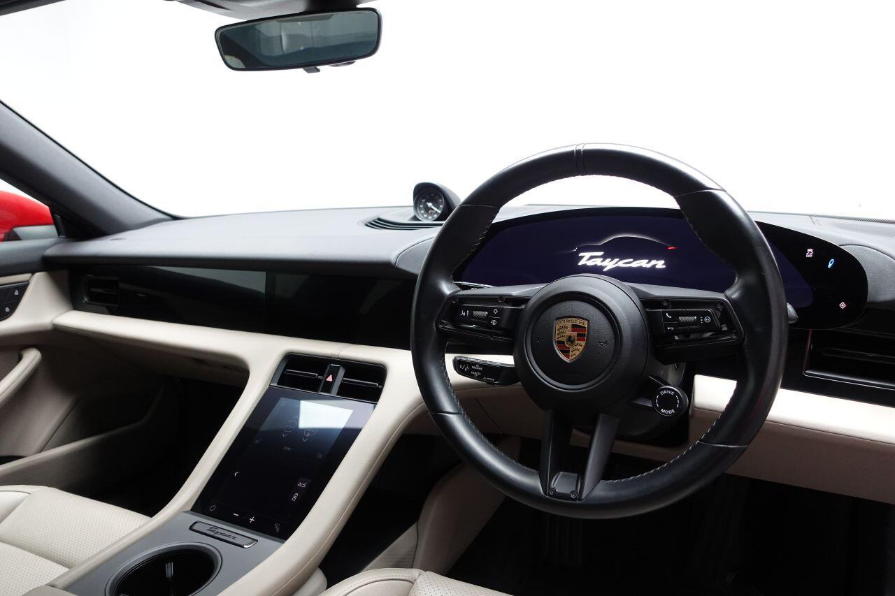 Porsche Taycan - Image 15