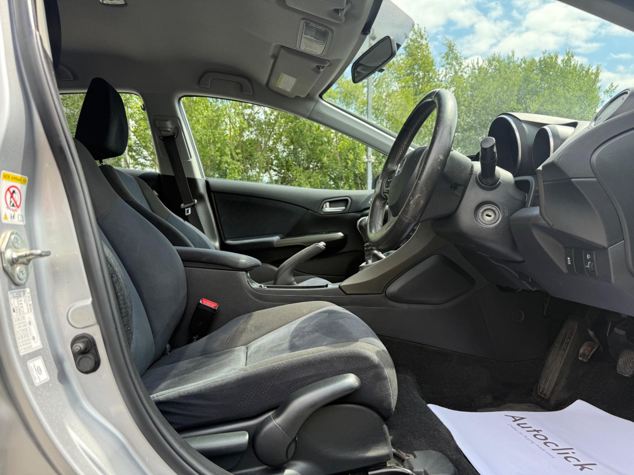 Honda Civic - Image 20