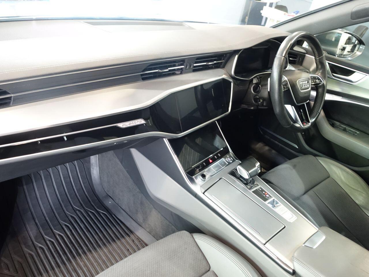 Audi A7 - Image 11