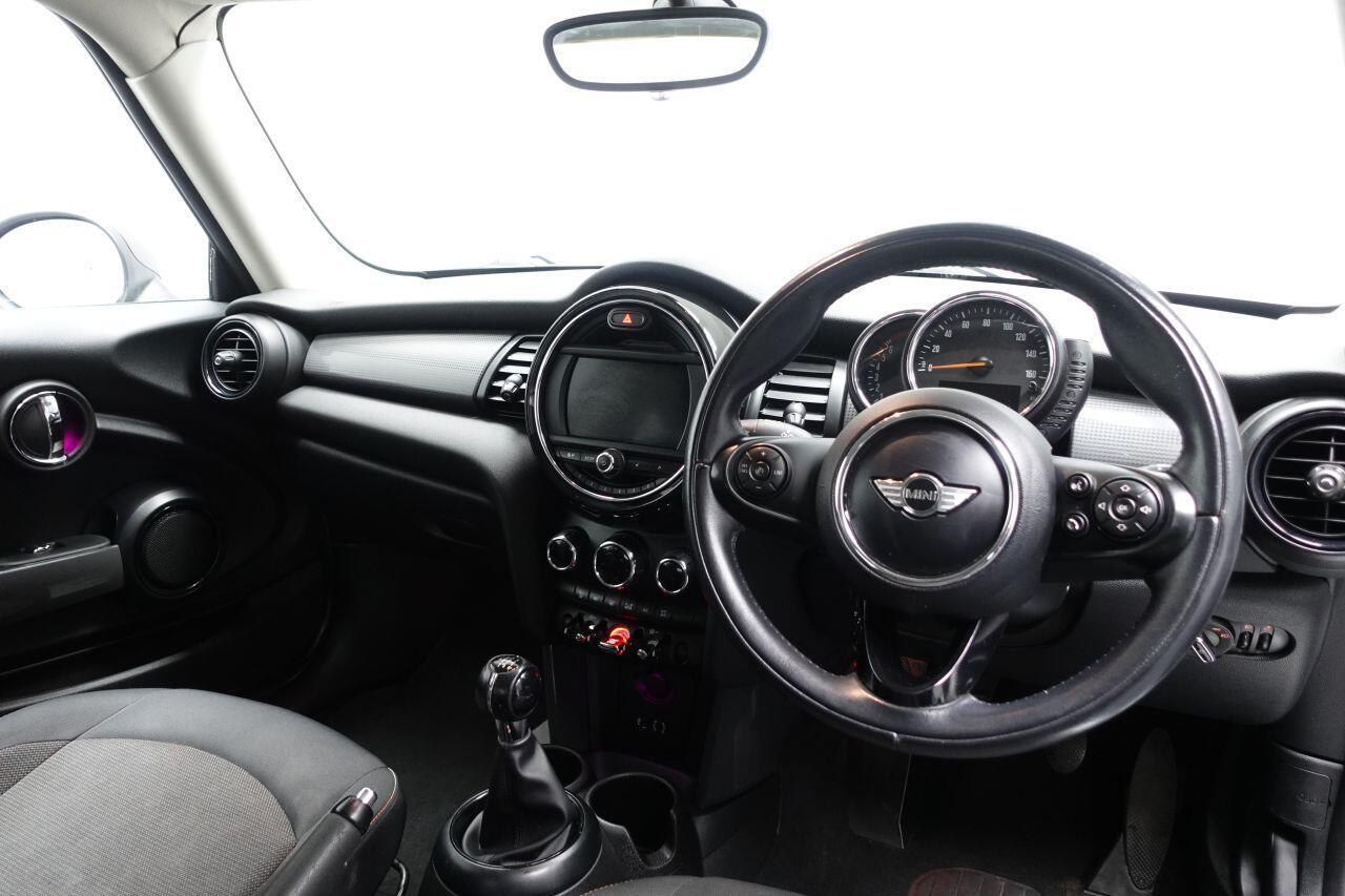 MINI Hatch - Image 22