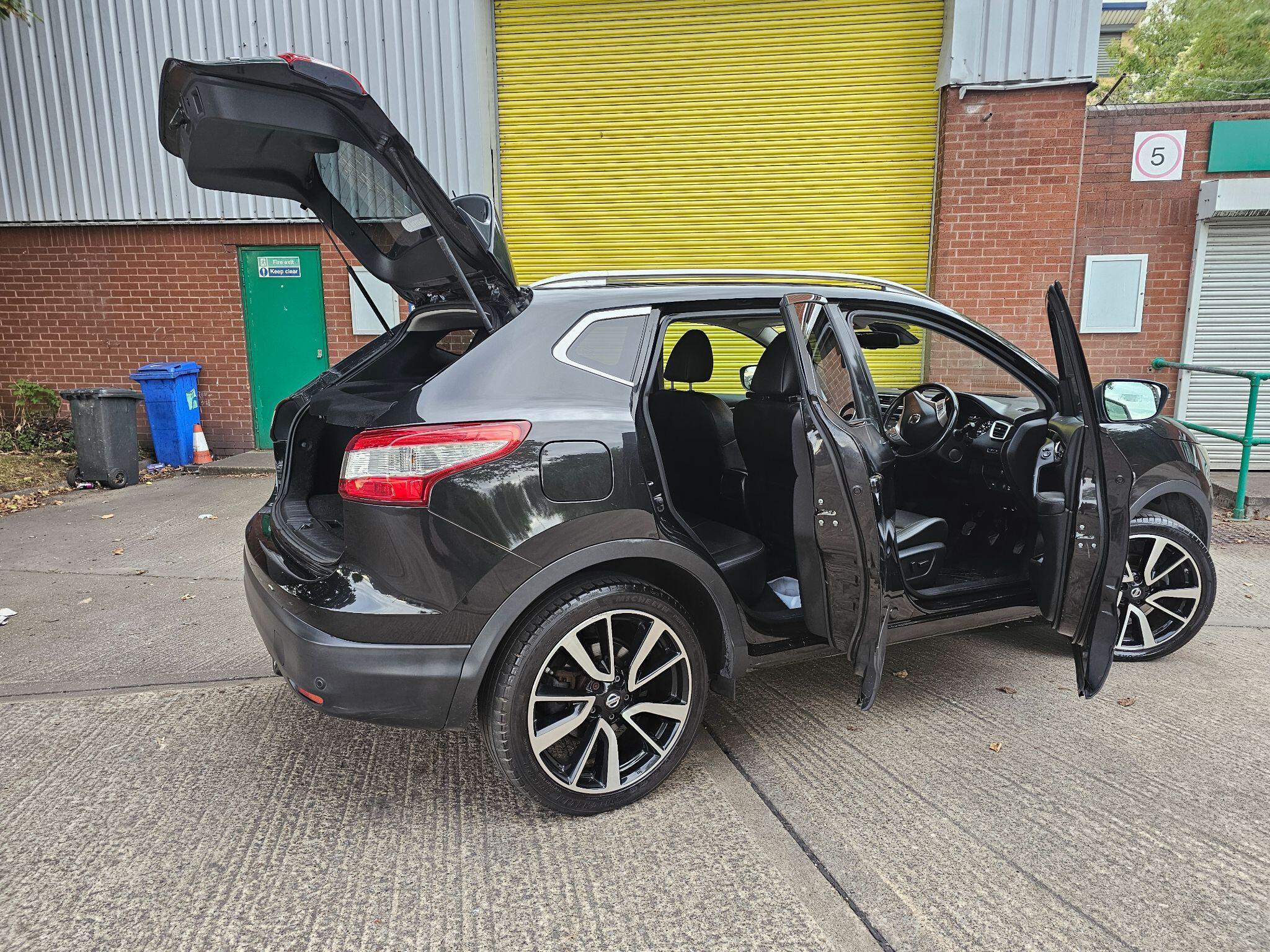Nissan Qashqai - Image 13