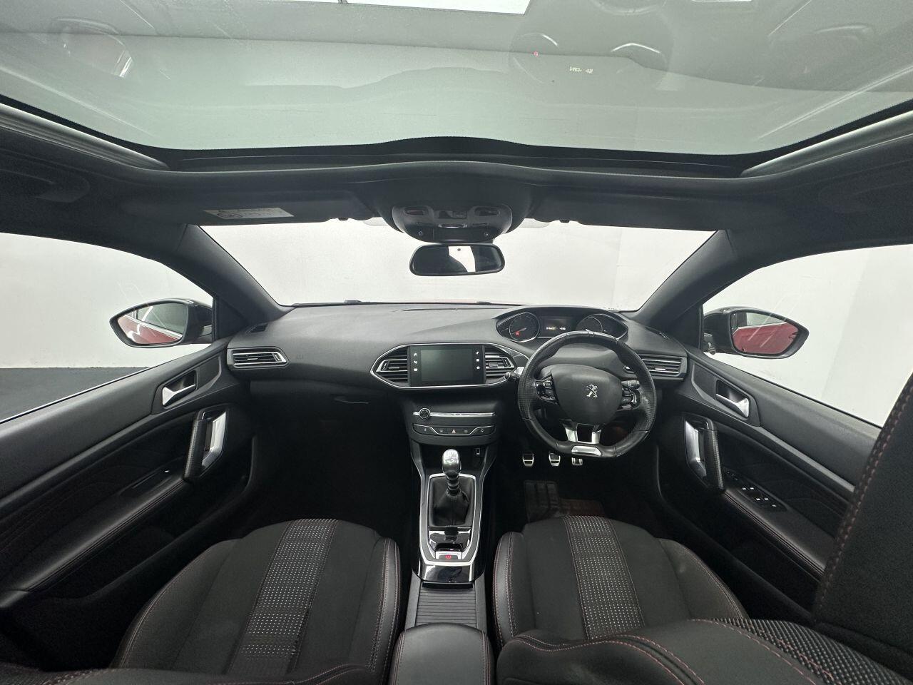 Peugeot 308 - Image 17