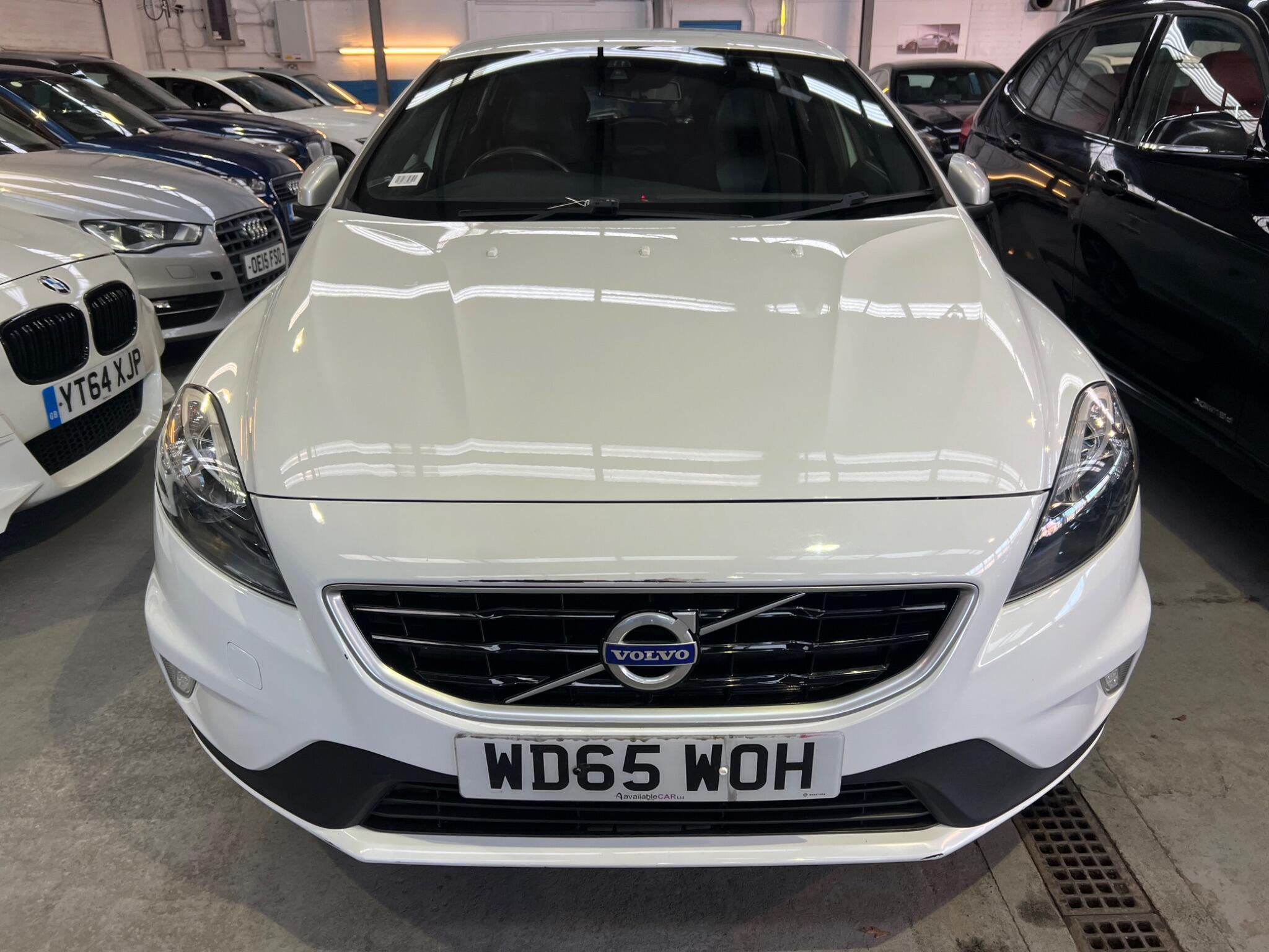 Volvo V40 - Image 7