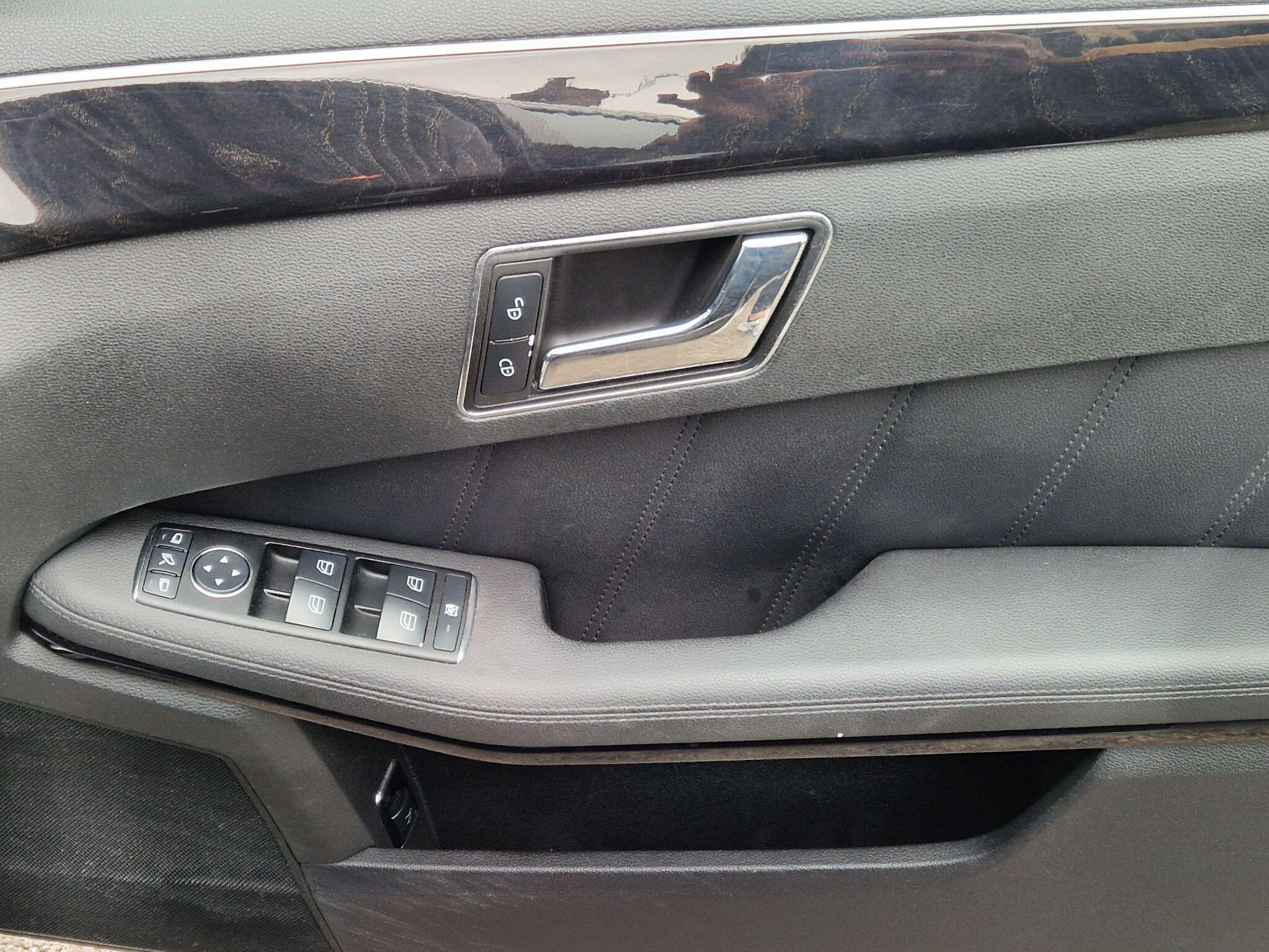 Mercedes E Class - Image 28