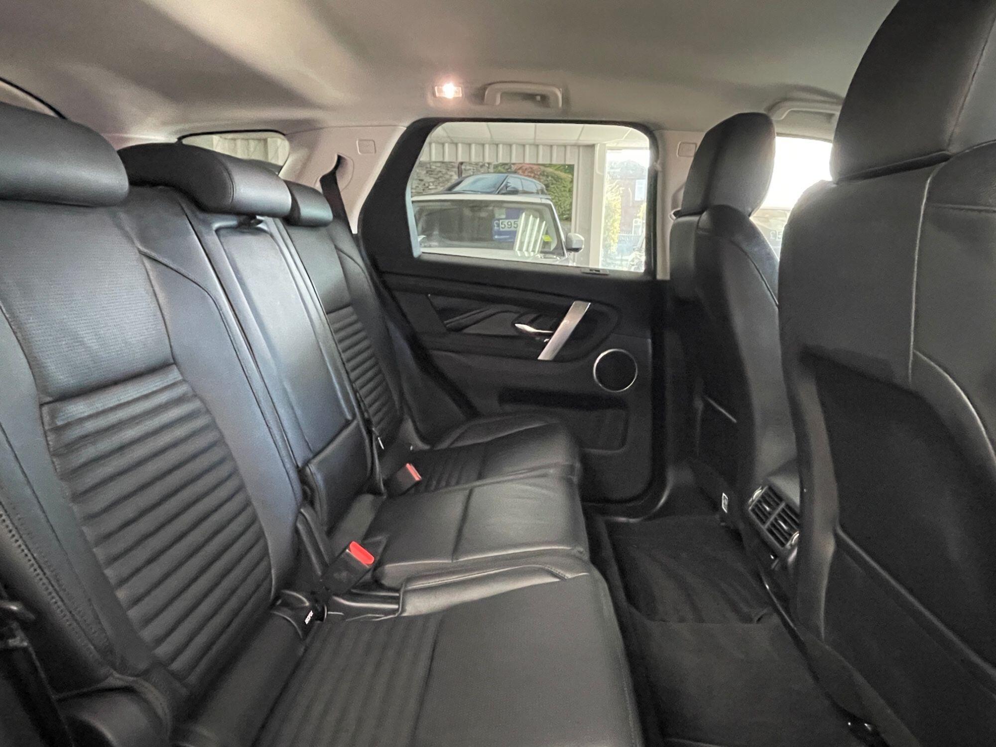 Land Rover DISCOVERY SPORT - Image 28