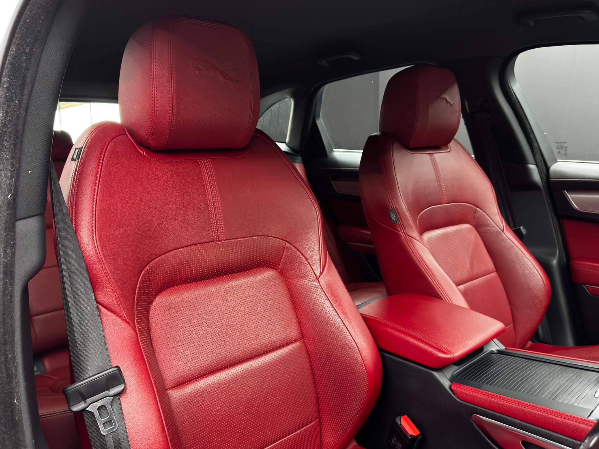 Jaguar F-Pace - Image 12