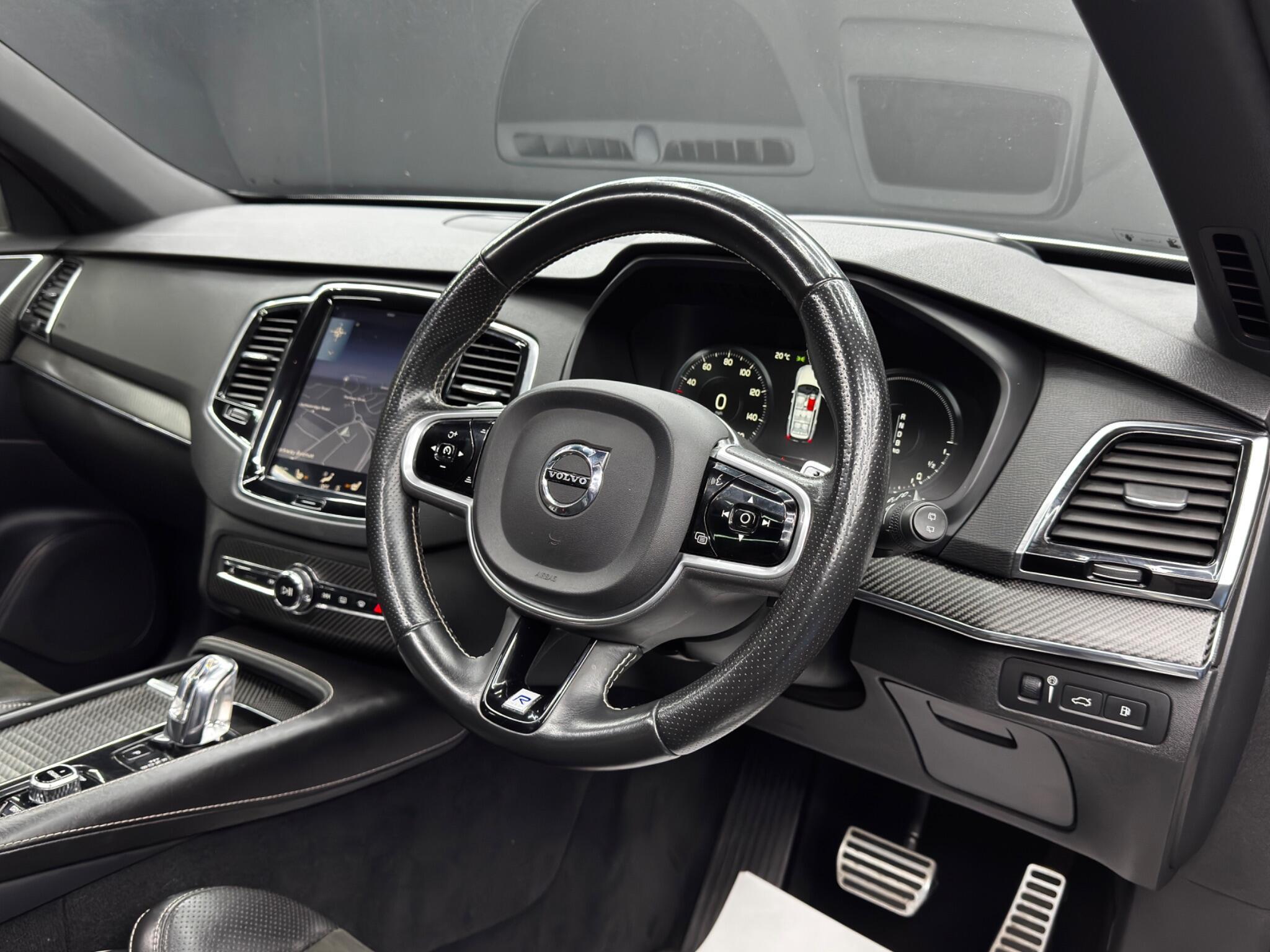 Volvo XC90 - Image 9