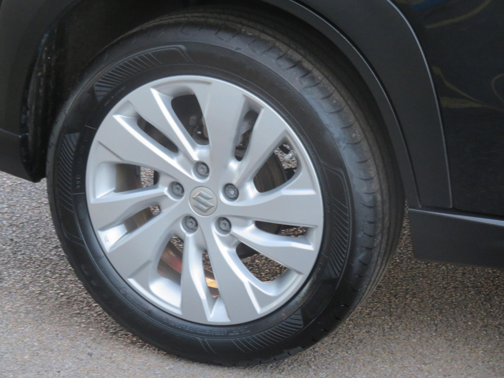Suzuki S-Cross - Image 13