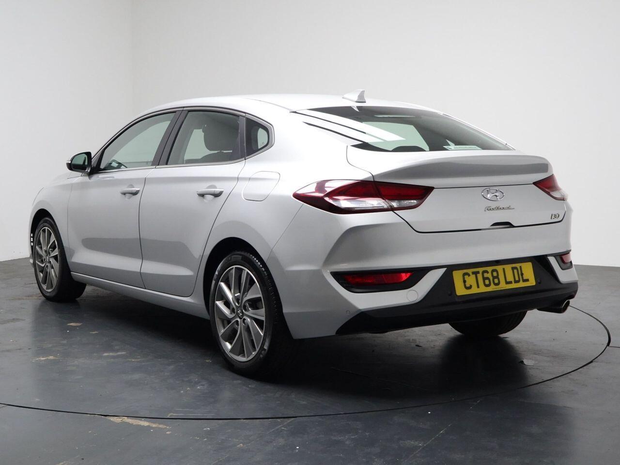 Hyundai i30 - Image 9