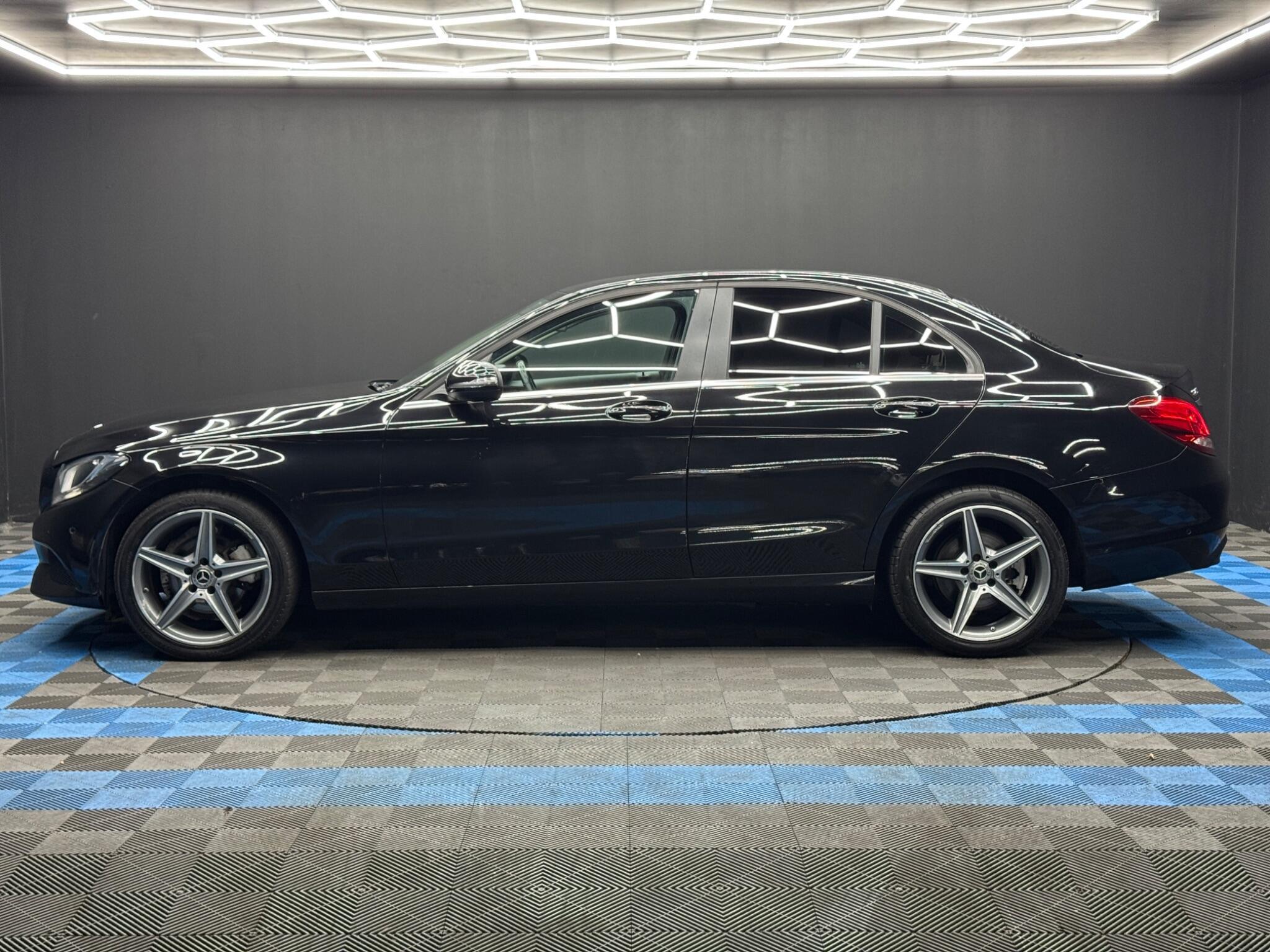 Mercedes C Class - Image 8