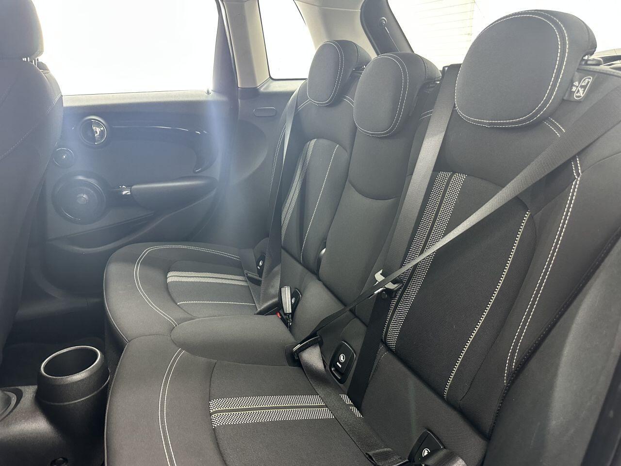 MINI Hatch - Image 22