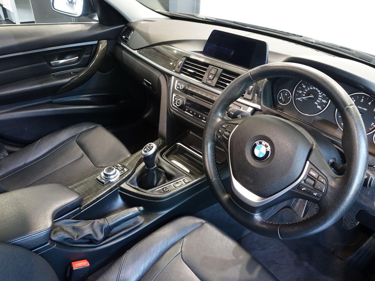 BMW 3 Series - Image 3