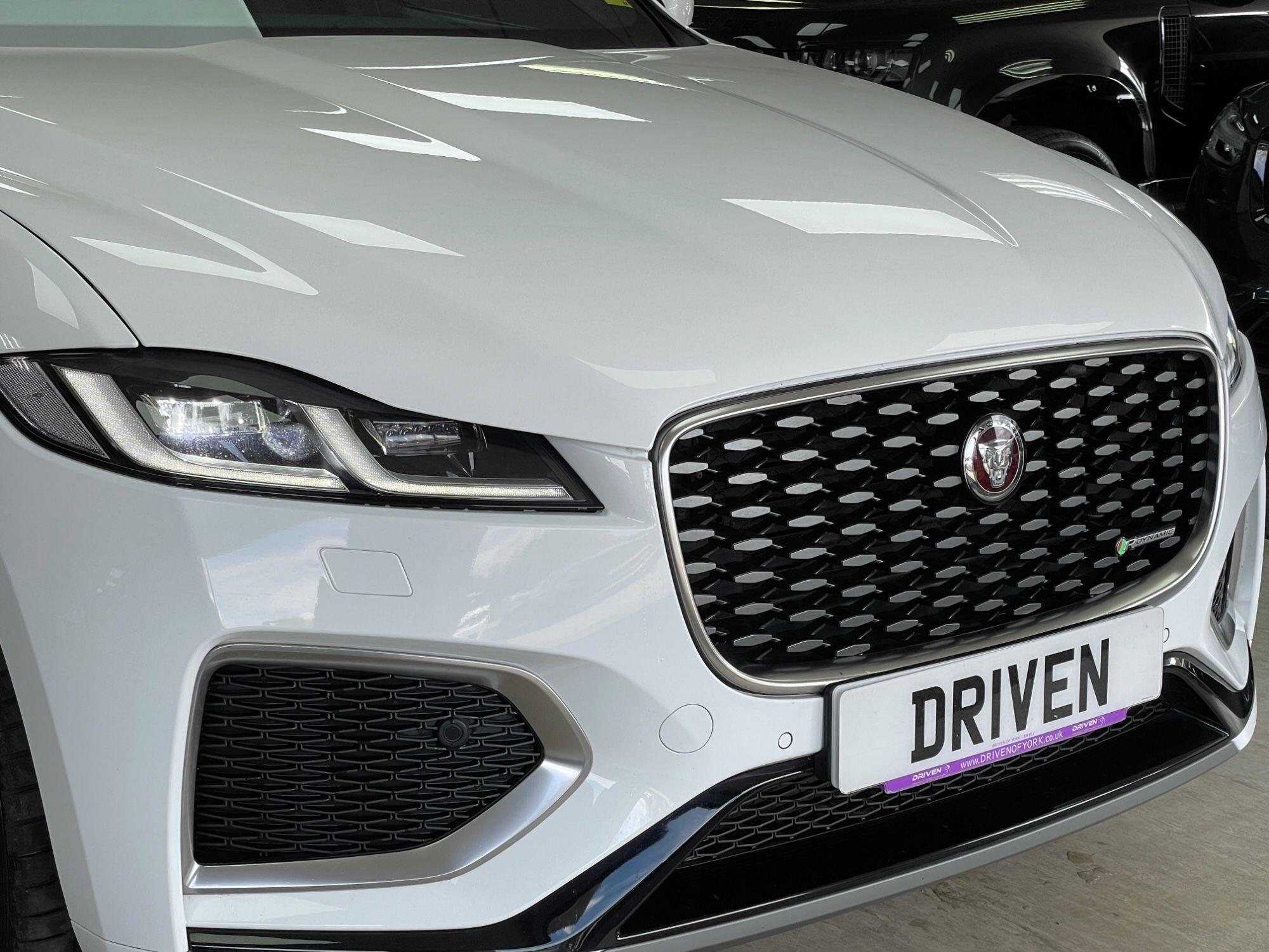 Jaguar F-Pace - Image 4