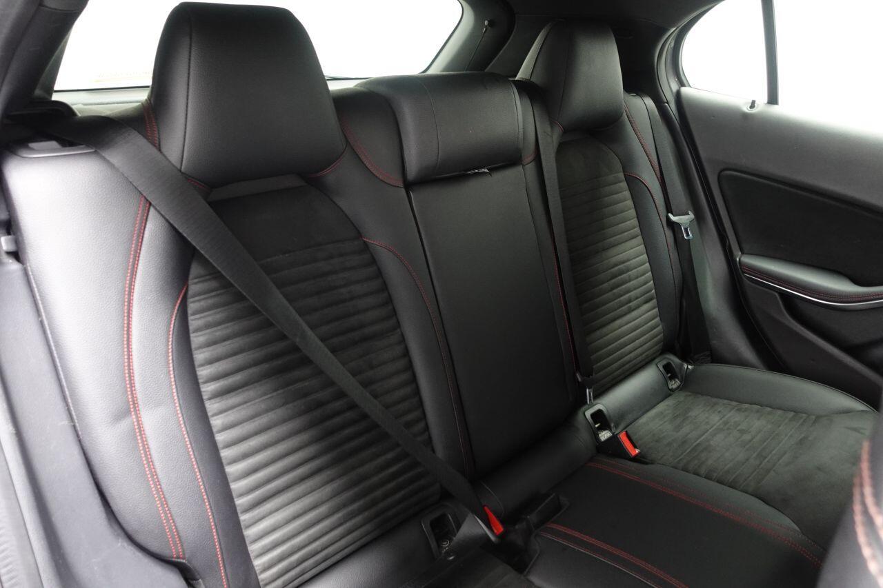 Mercedes-benz GLA - Image 17