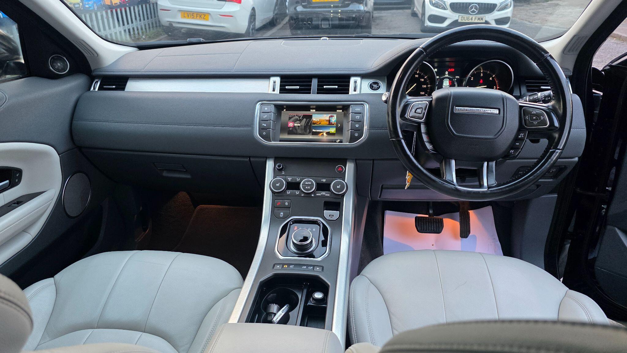 Land Rover Range Rover Evoque - Image 26