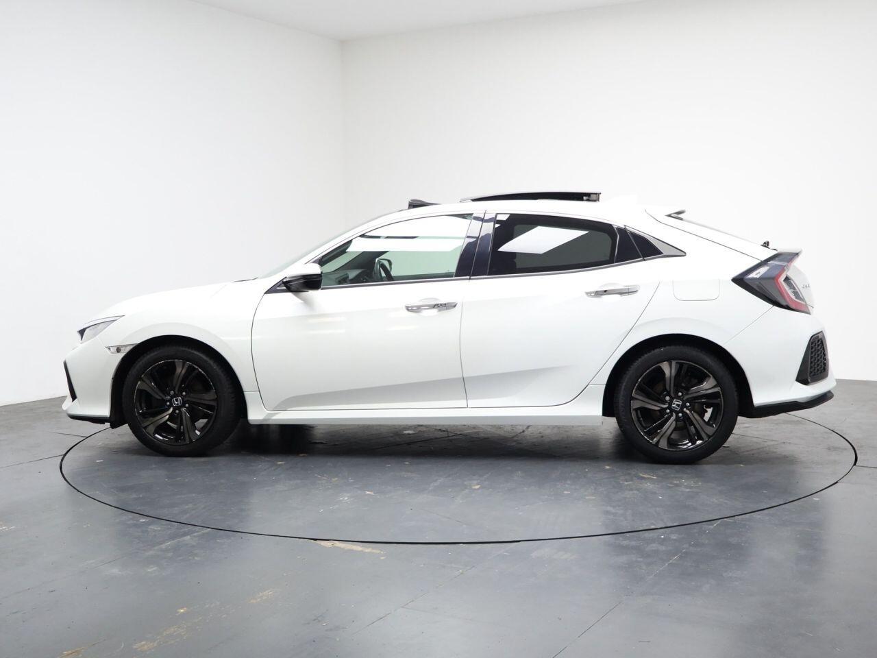 Honda Civic - Image 8