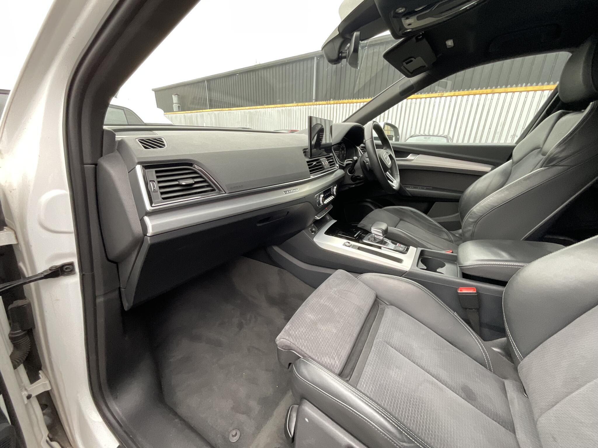 Audi Q5 - Image 16