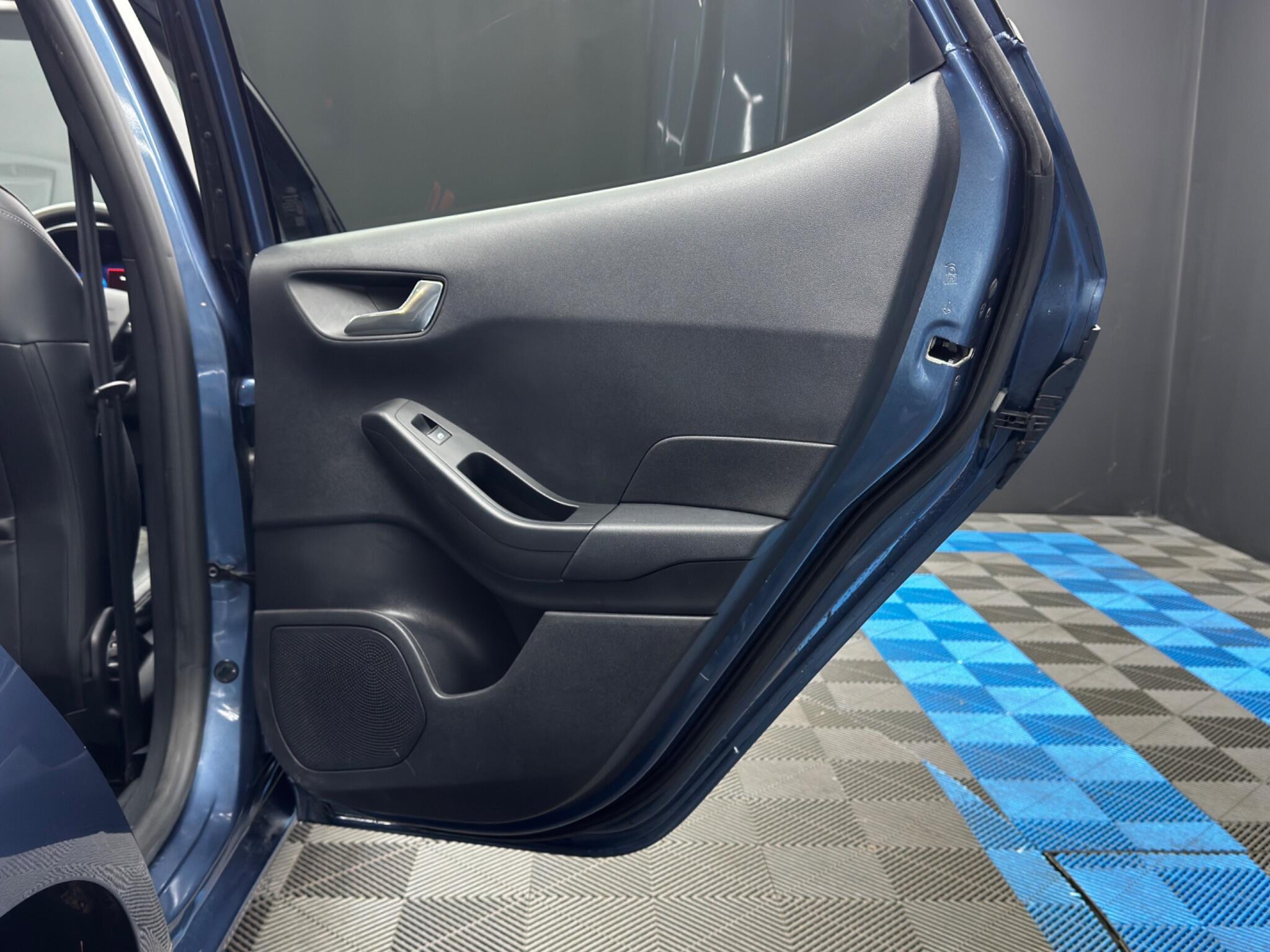 Ford Fiesta - Image 43