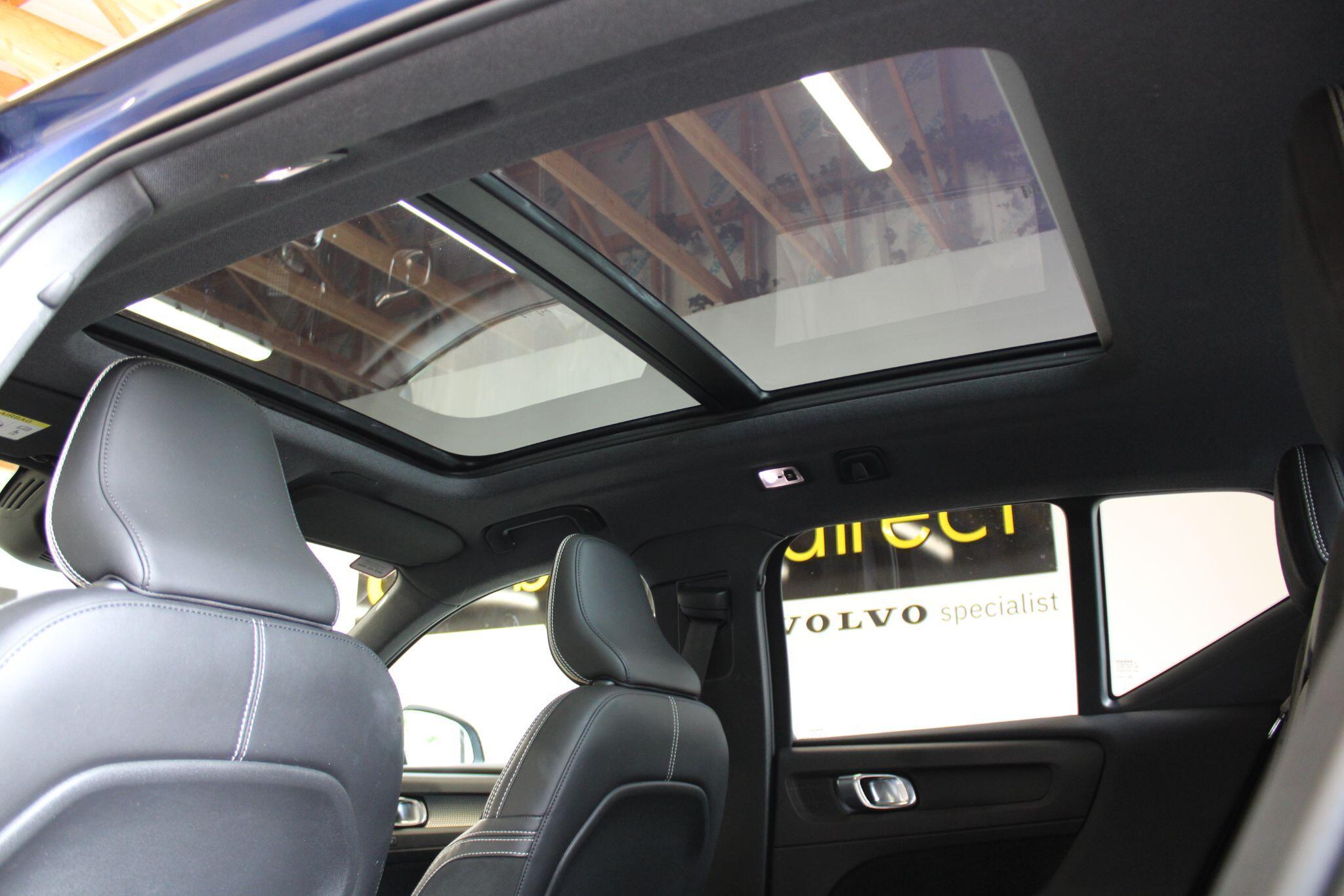Volvo XC40 - Image 42