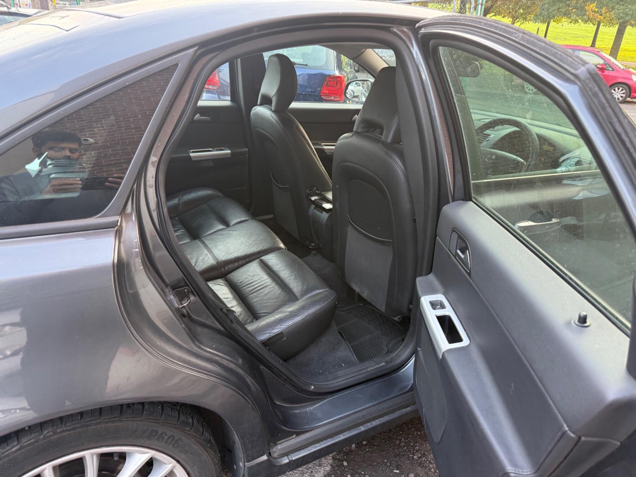 Volvo S40 - Image 16